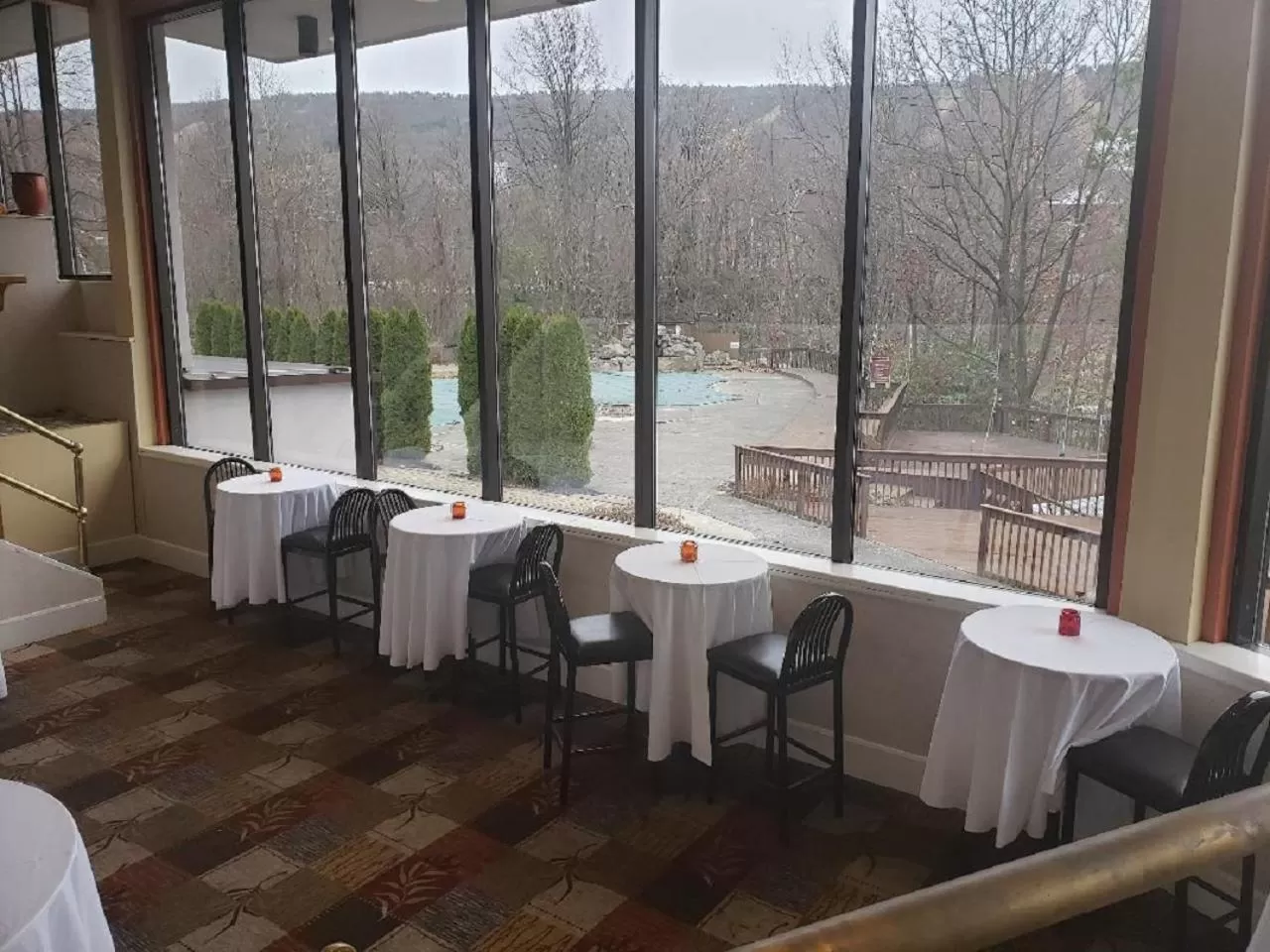 Restaurant/places to eat in Chateau Resort & Conference Center