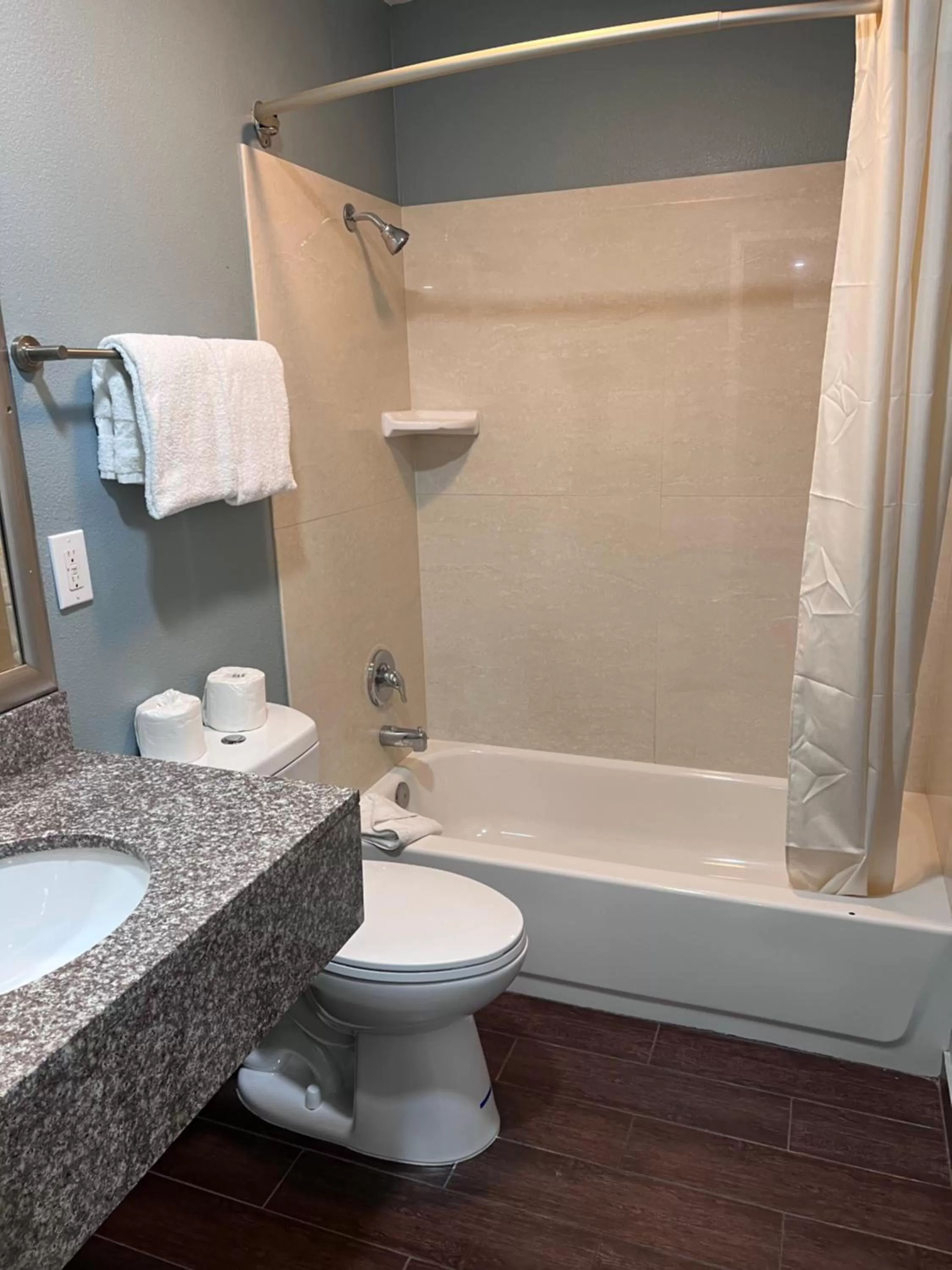 Bathroom in Surf City Inn & Suites