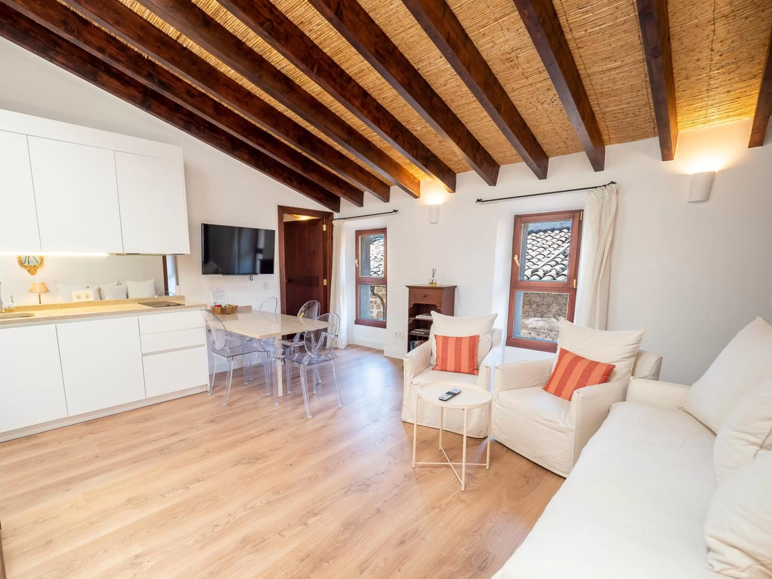 TV and multimedia in Ca'n Puig de Sòller