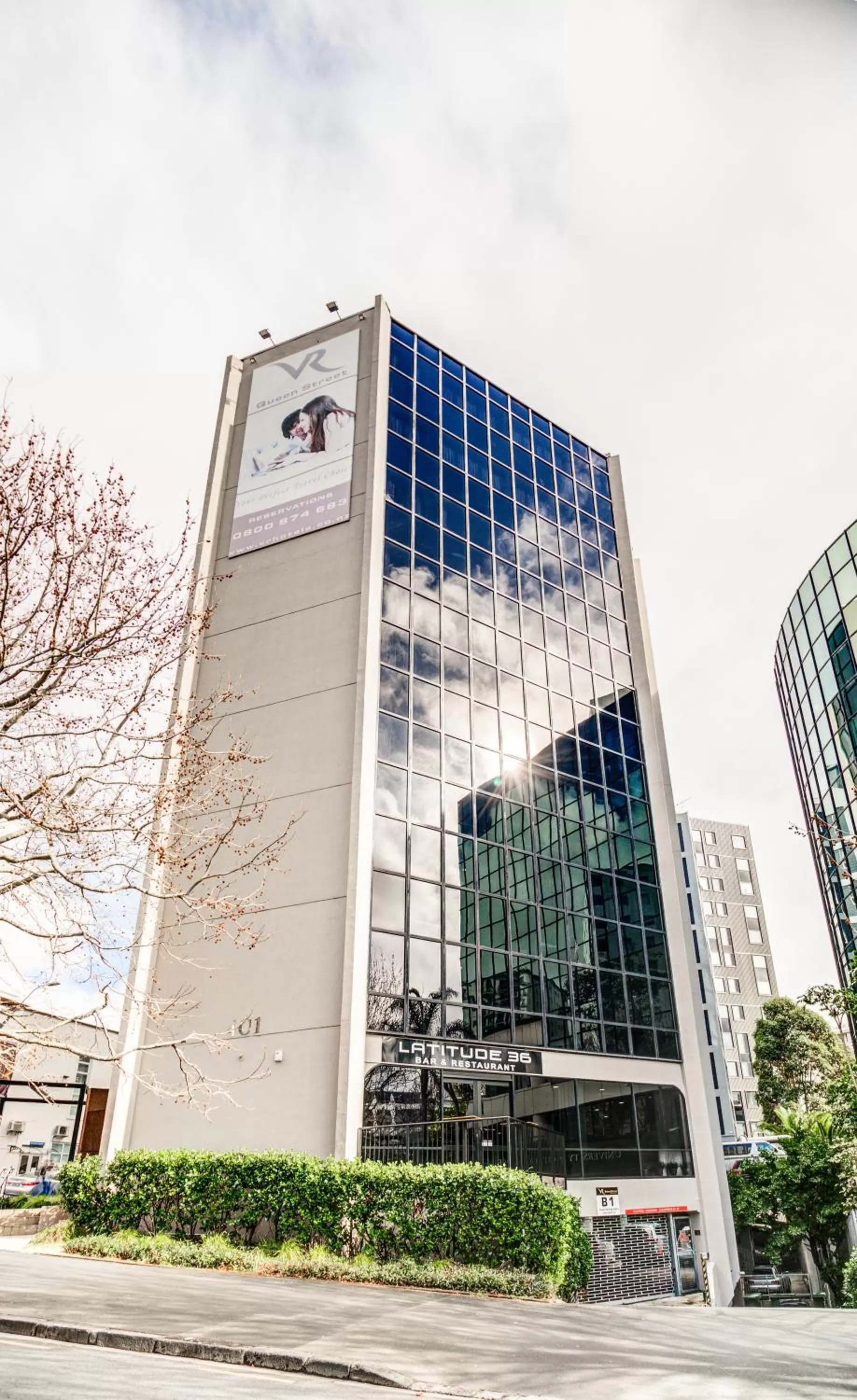 Property building in VR Queen Street Hotel & Suites