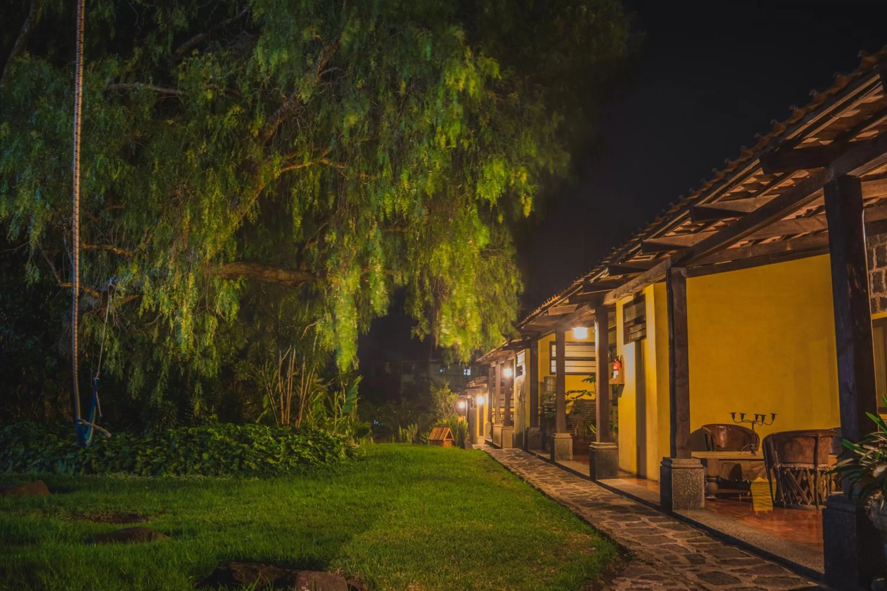 Property Building in Hotel Toliman