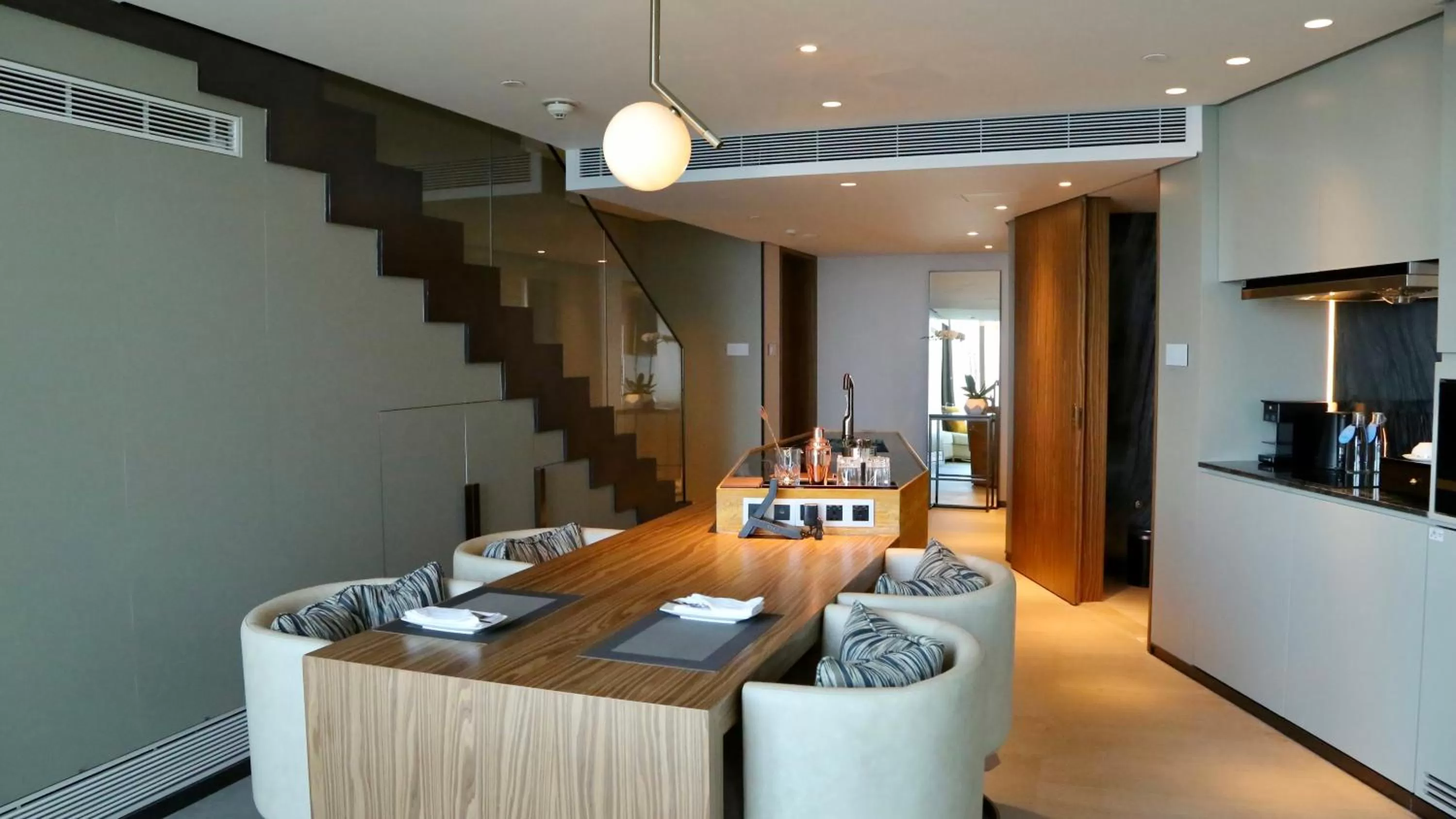 Living room in Jumeirah Guangzhou