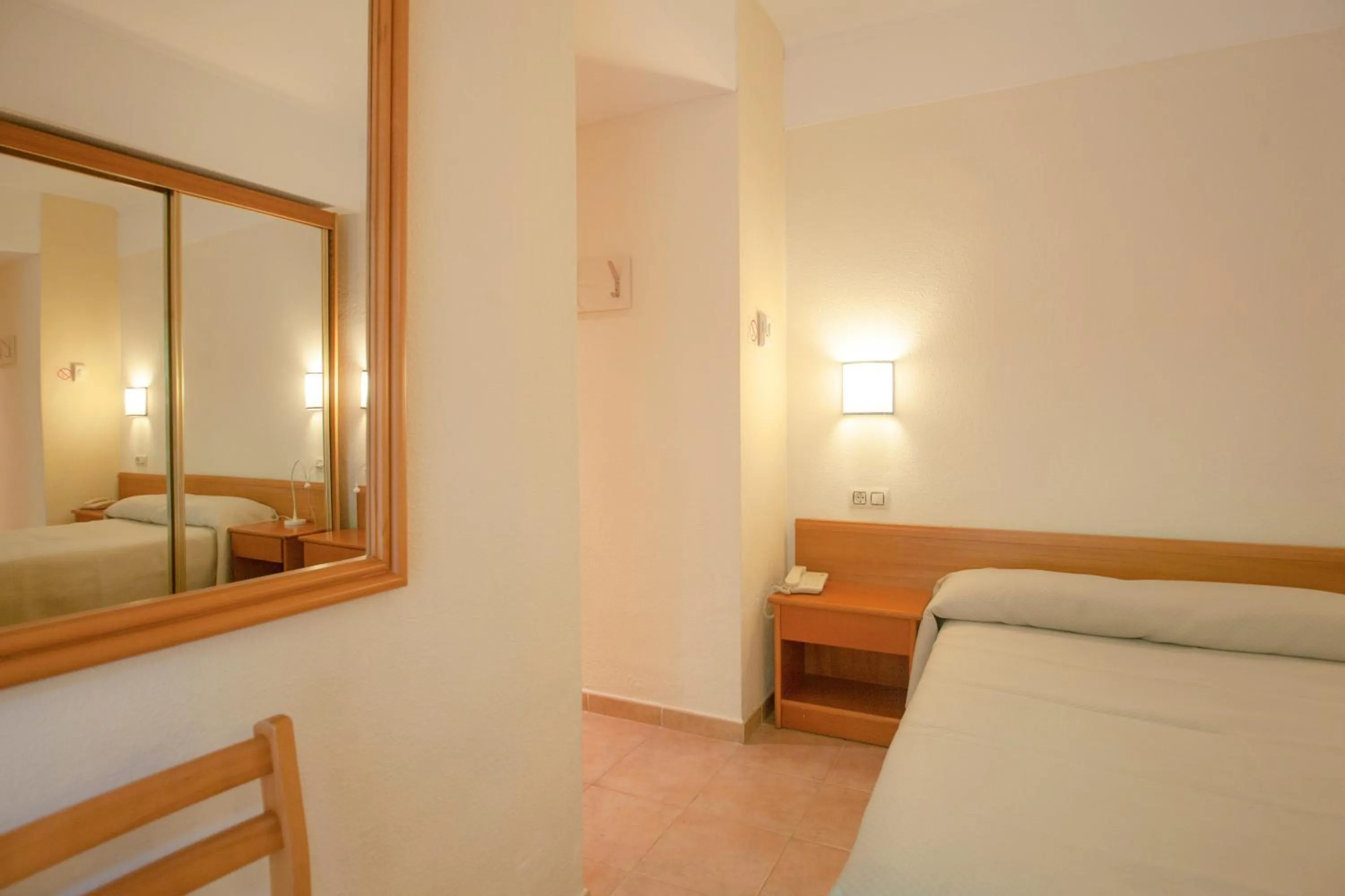 Bed in Hotel Eden Nord Soller