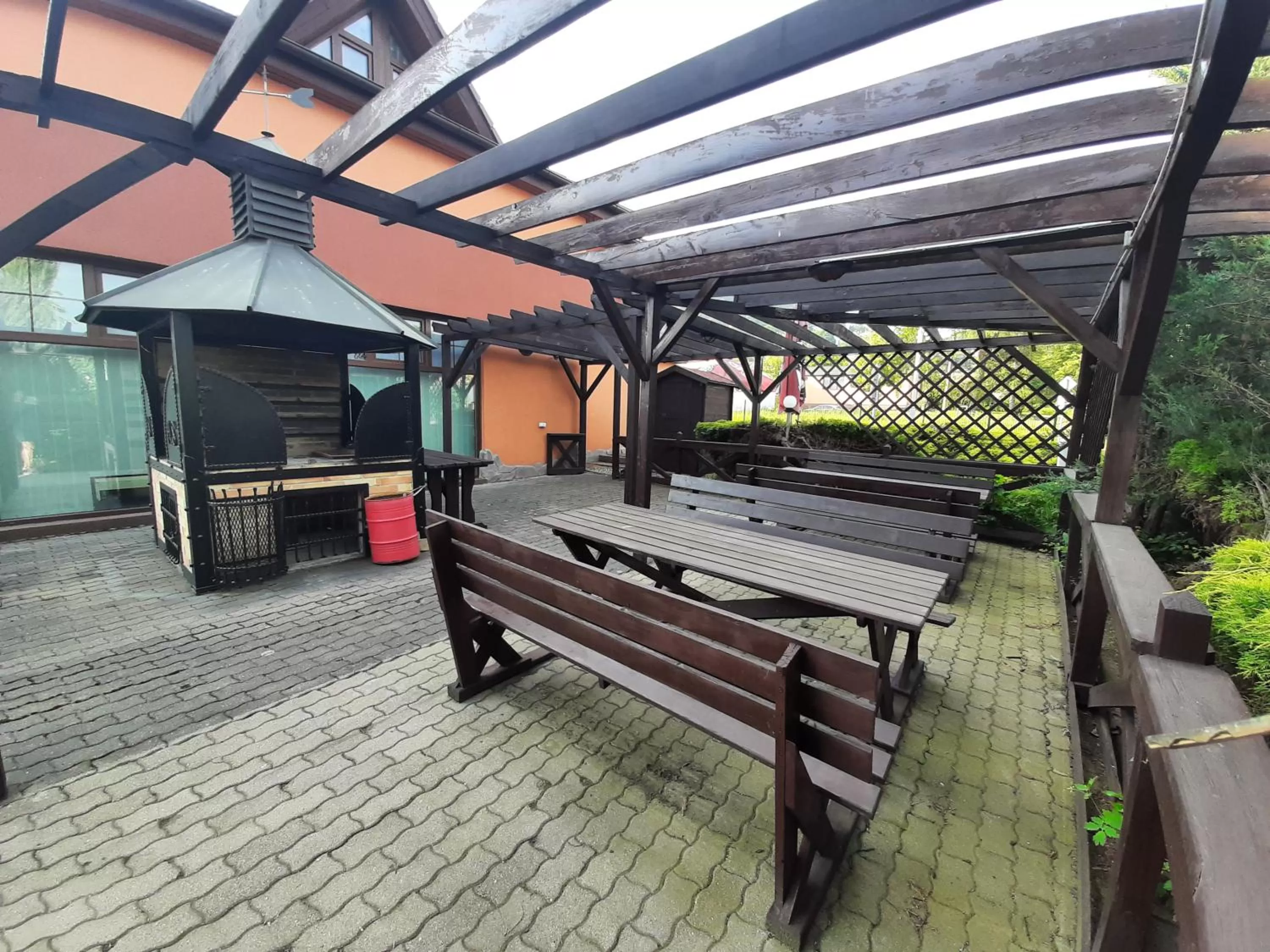 BBQ facilities in garni Hotel ASAS***
