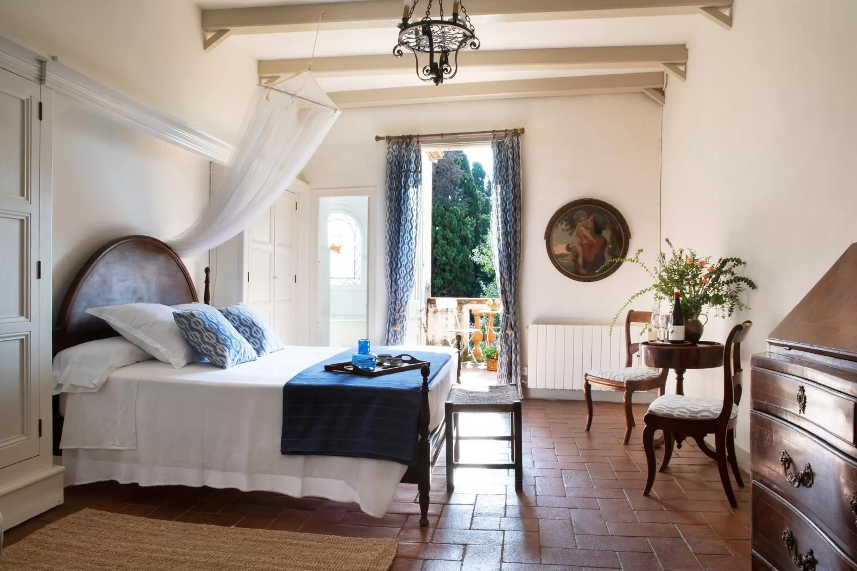 Double Room with Terrace in B&B Can Casadella Double Room with Terrace in B&B Can Casadella
