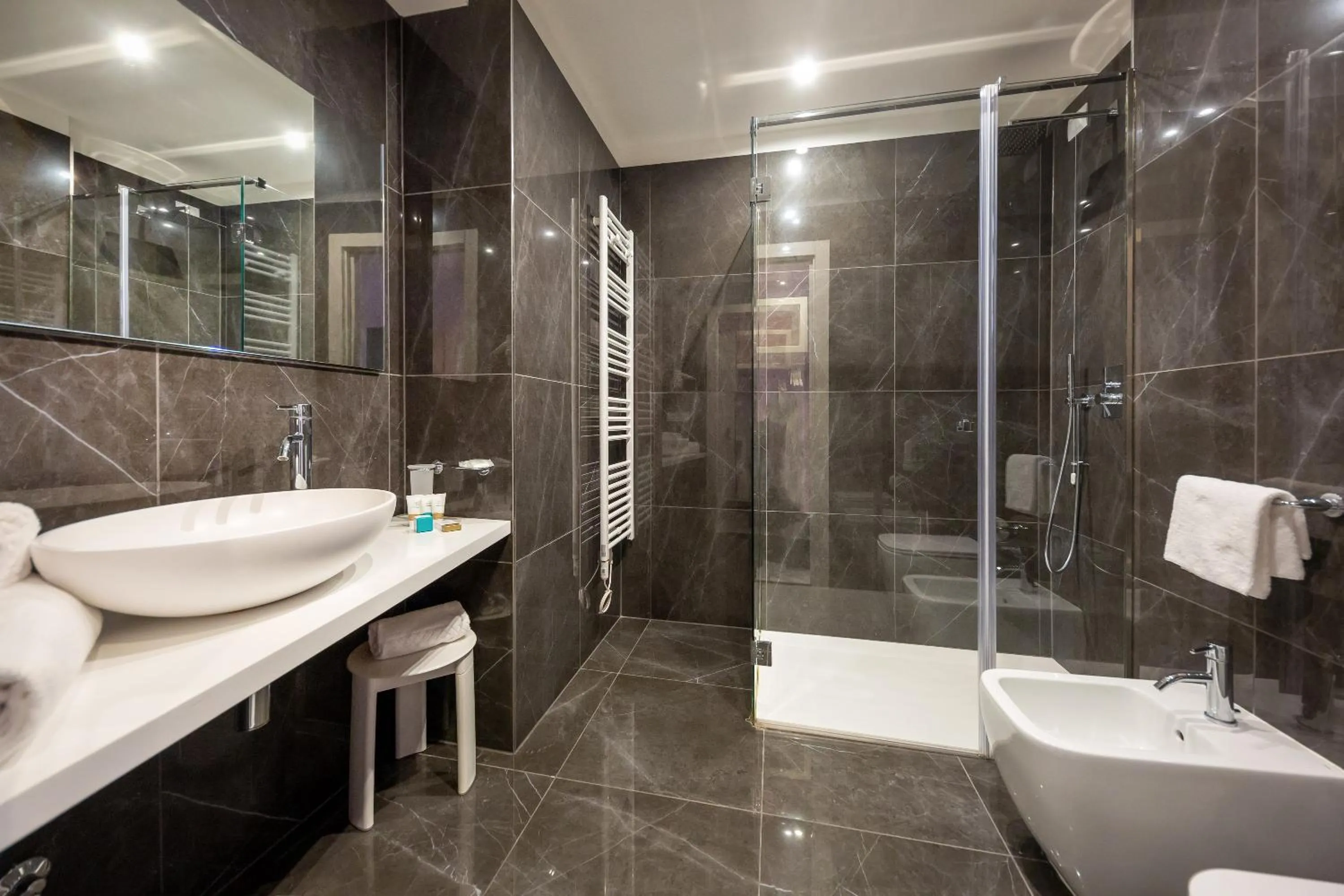 Shower in AQA Palace