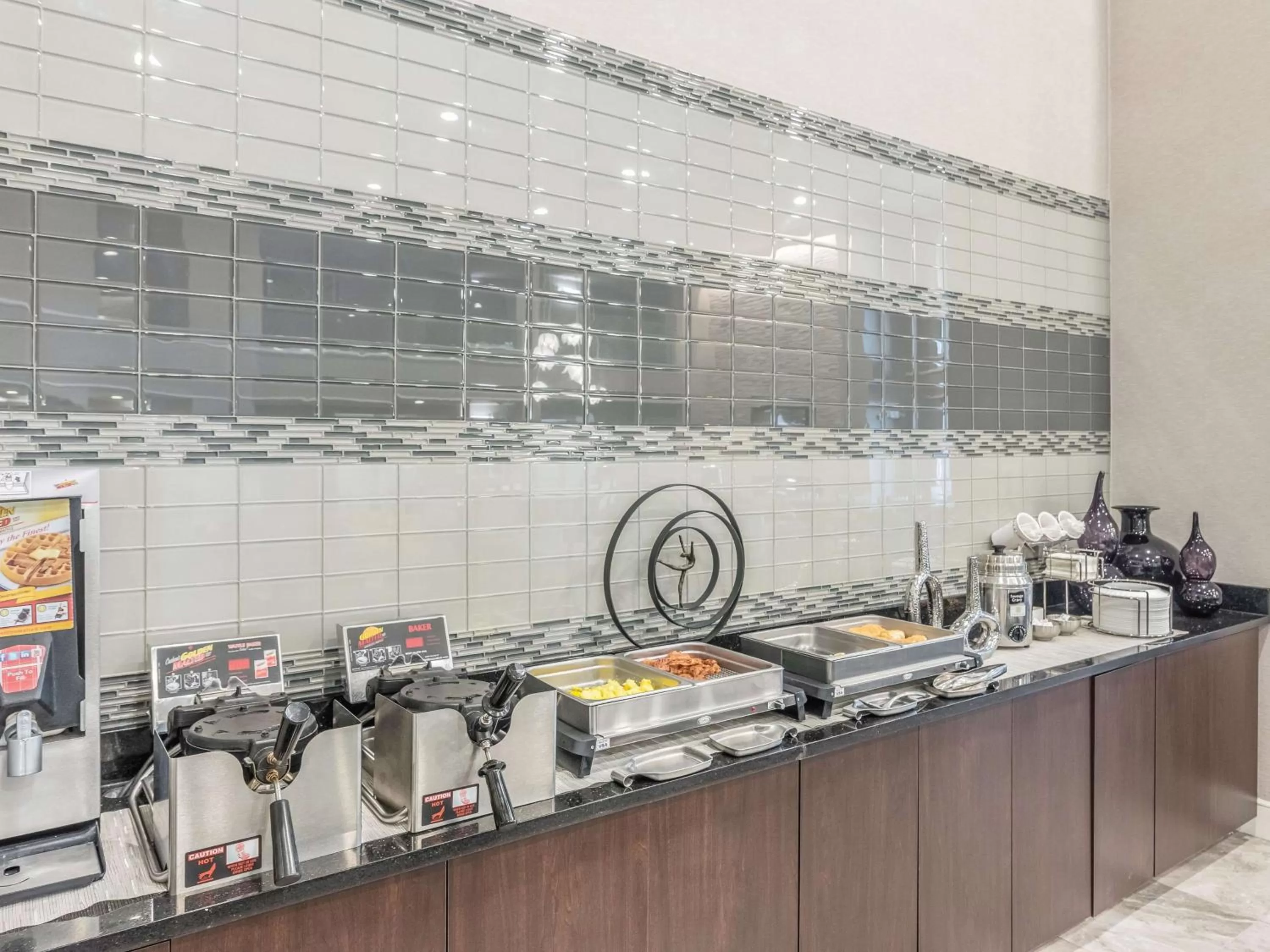 Restaurant/places to eat in La Quinta by Wyndham Denver Tech Center