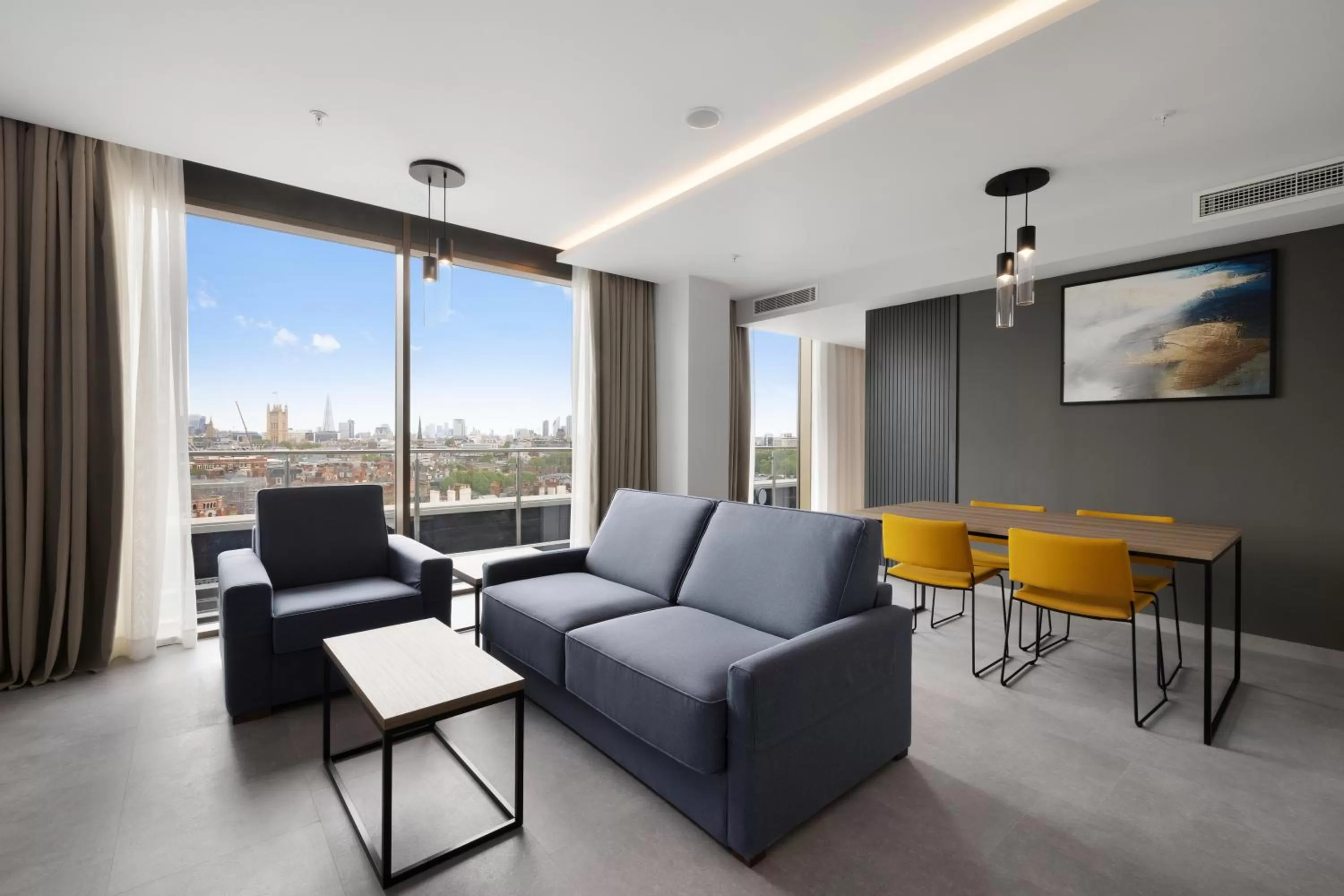 Photo of the whole room in Riu Plaza London Victoria