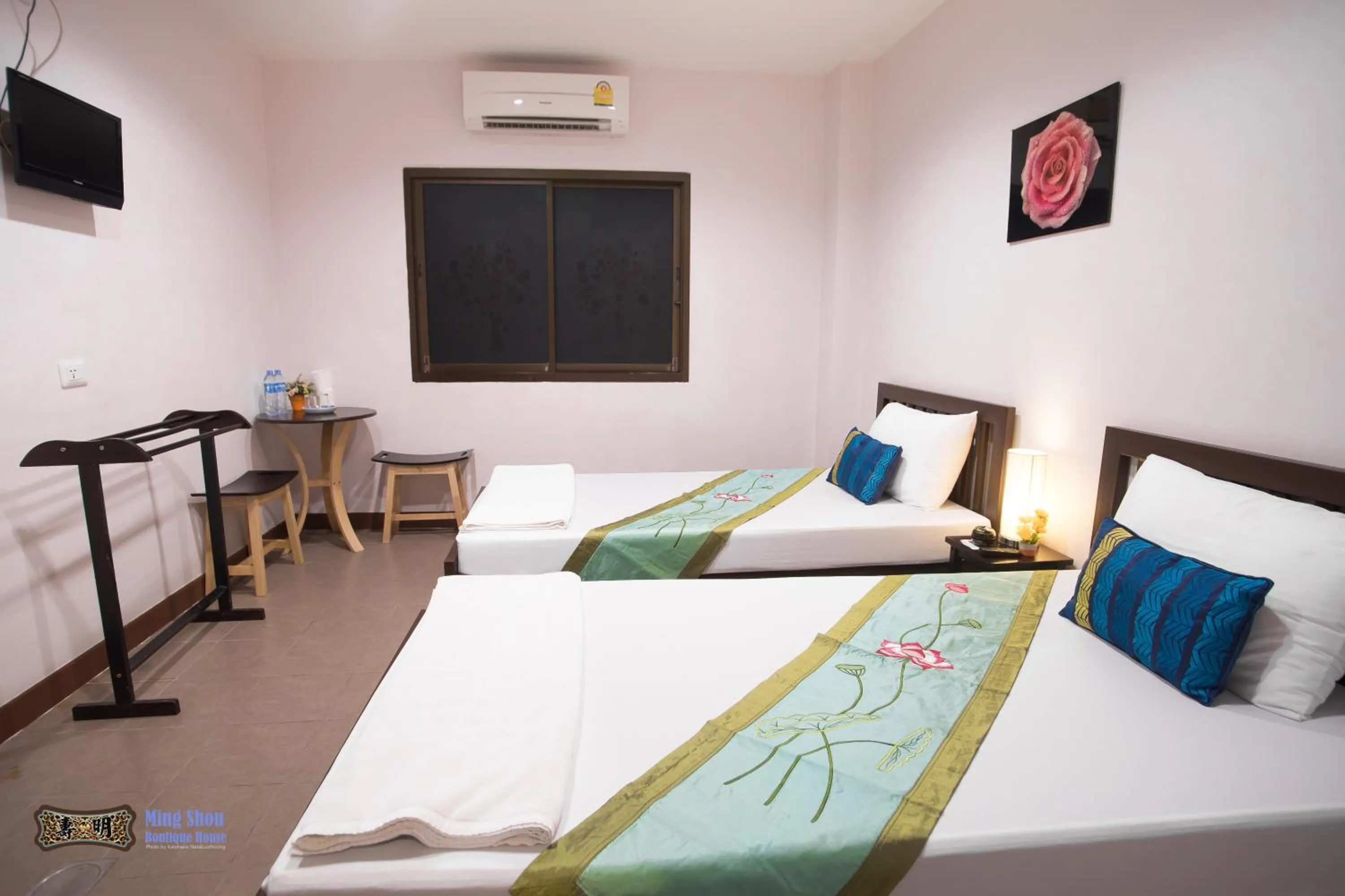 Bed in Ming Shou Boutique House