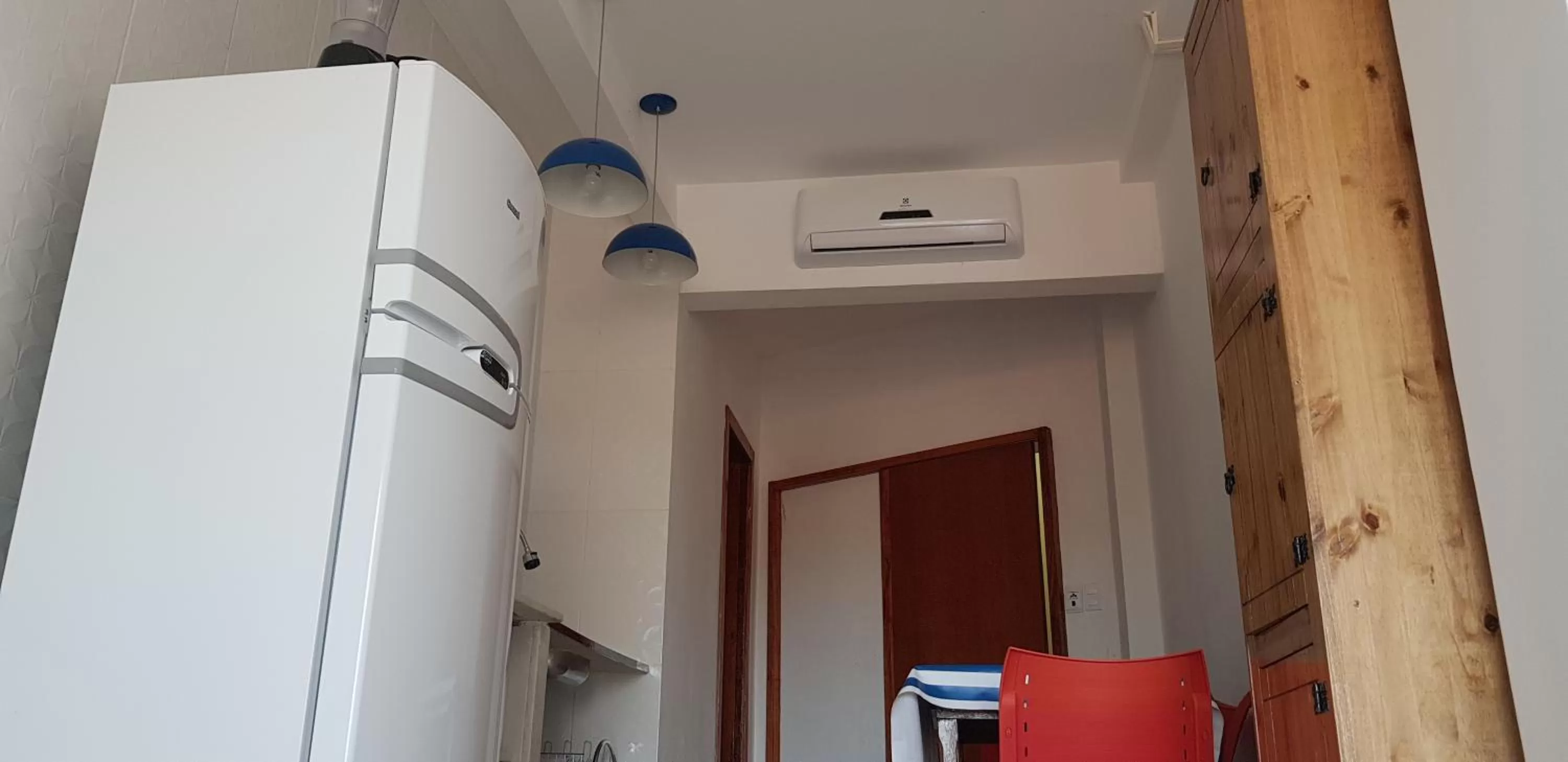 Kitchen or kitchenette in Apartamentos Casa da Pedra