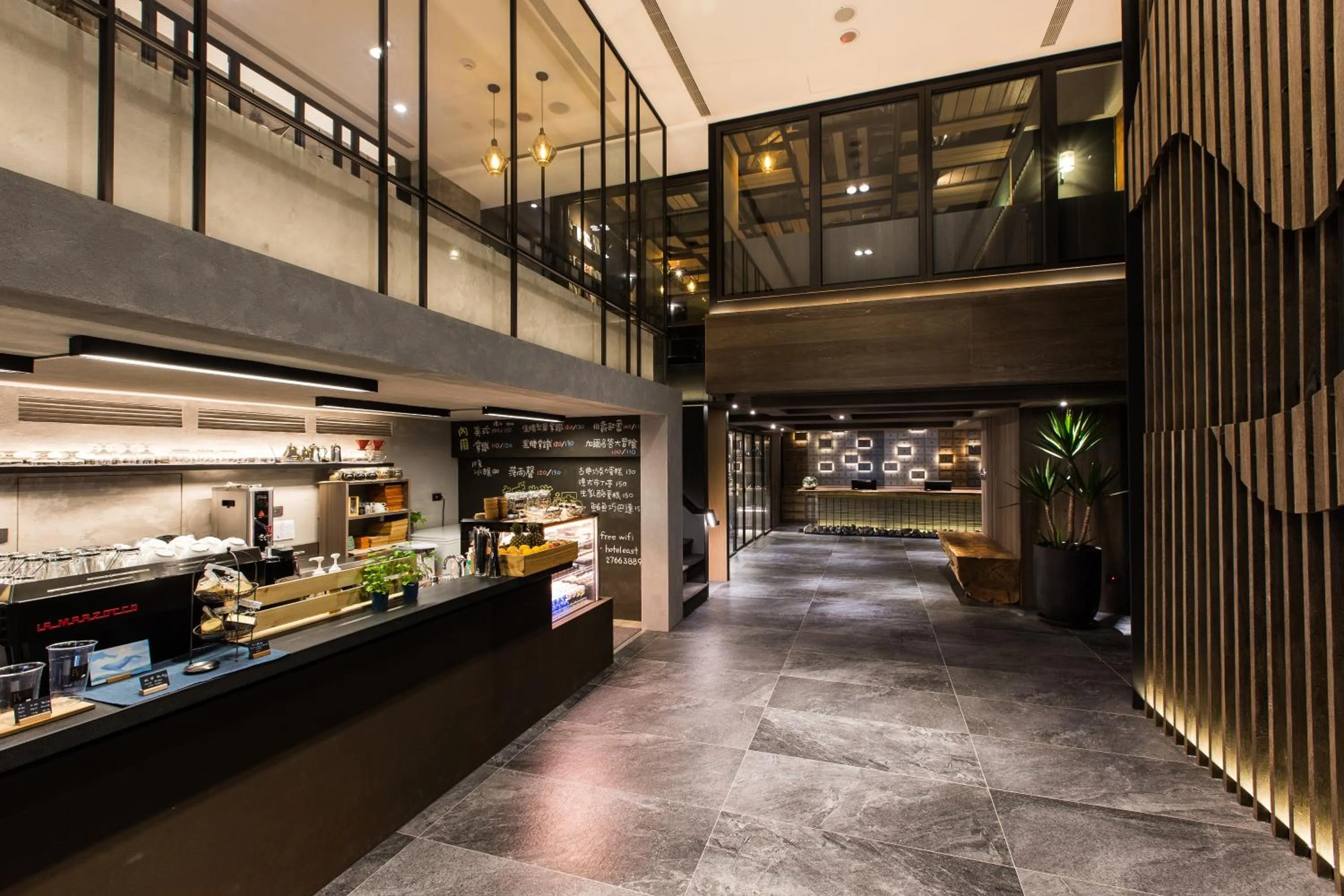 Facade/entrance in Hotel East Taipei