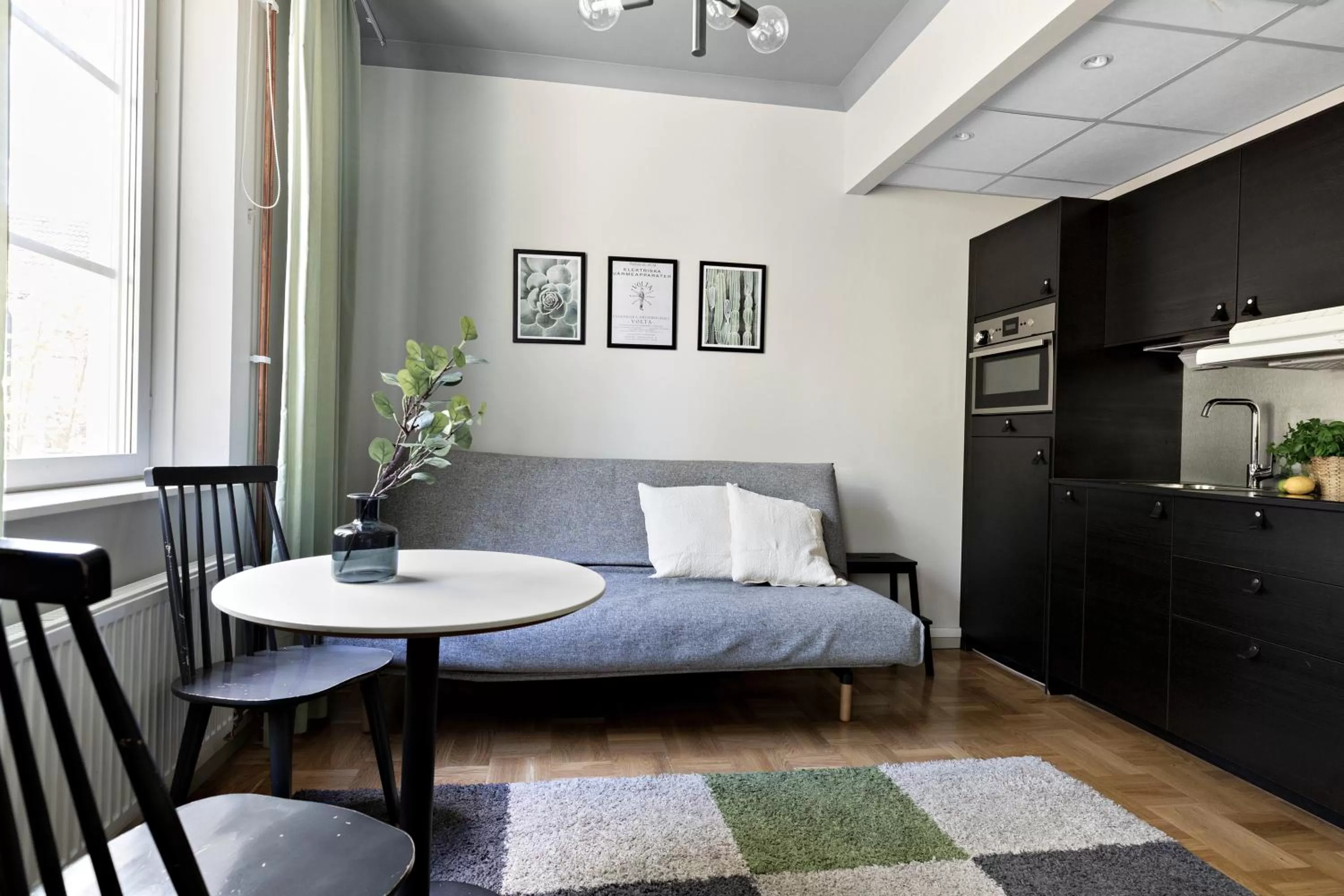 Kitchen or kitchenette in Forenom Aparthotel Stockholm Bromma