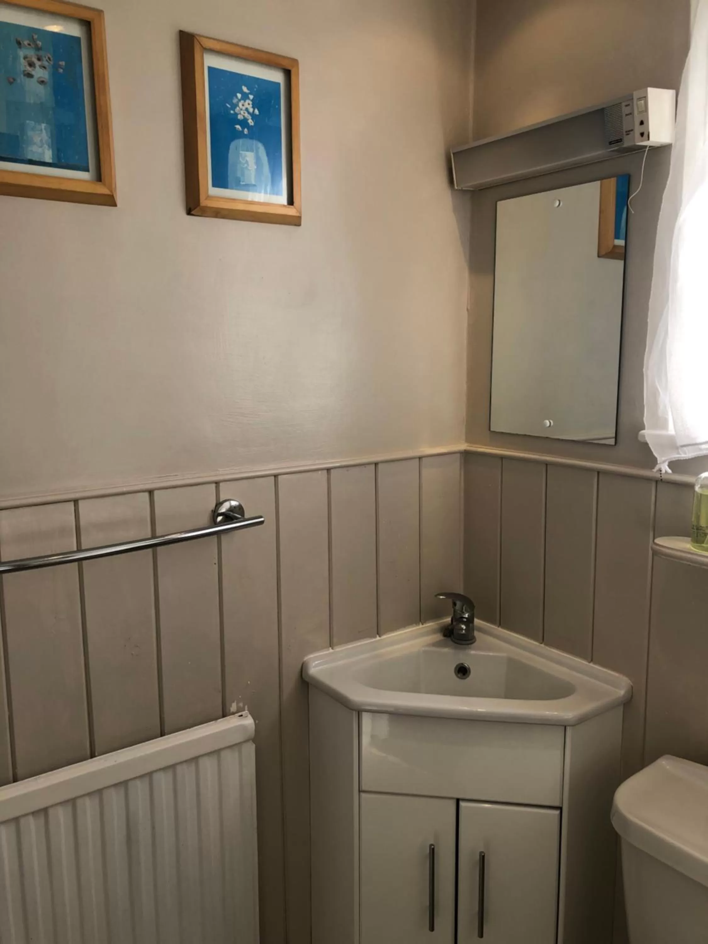 Bathroom in Carena House