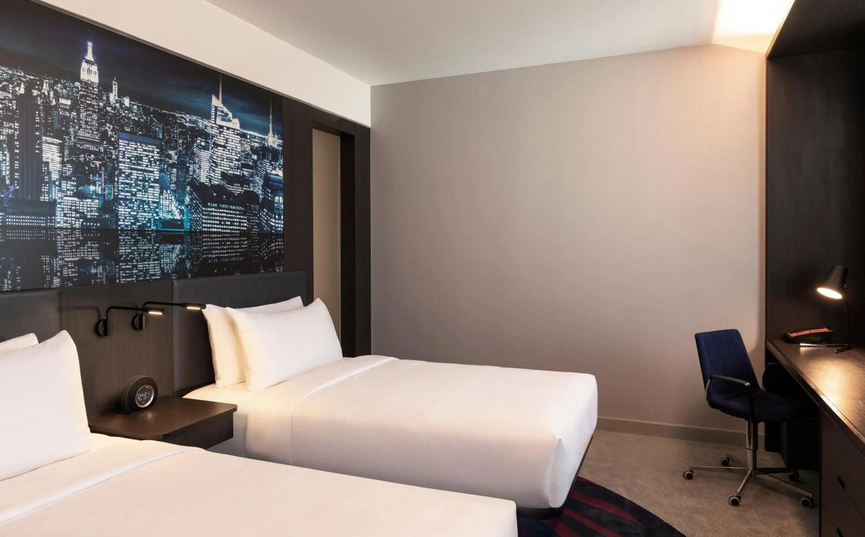 Bed in Aloft Dubai Creek