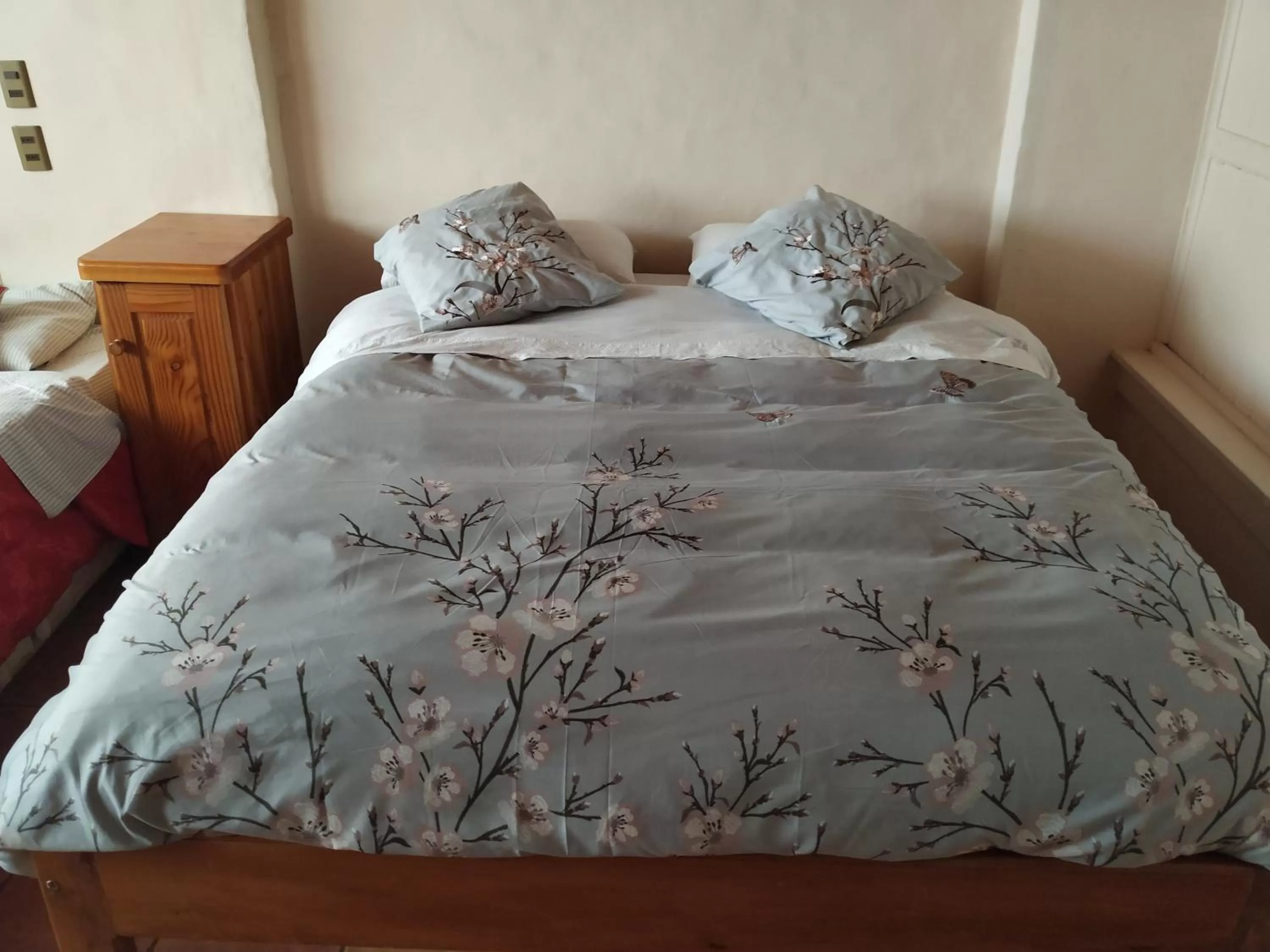 Bedroom, Bed in Omi Kika B&B