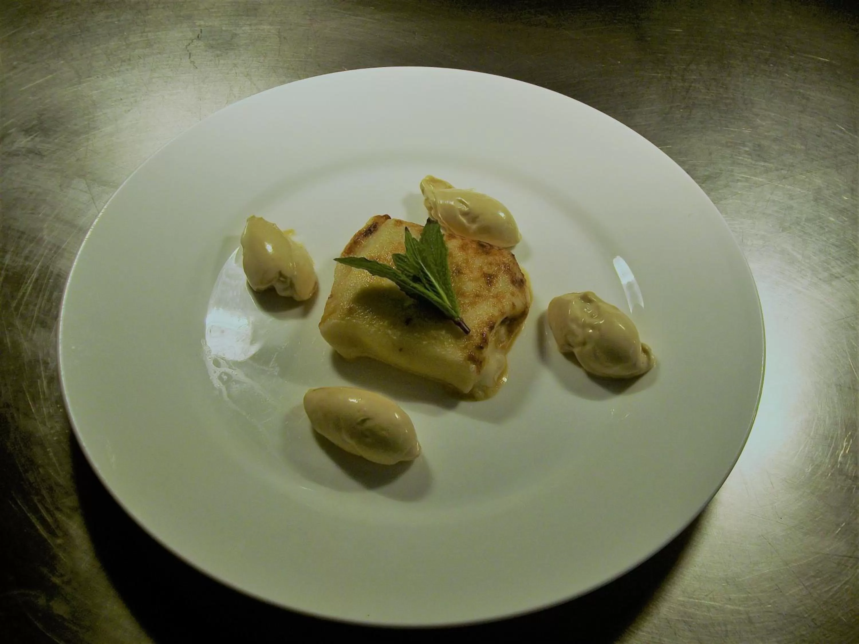 Restaurant/places to eat in Chapel House