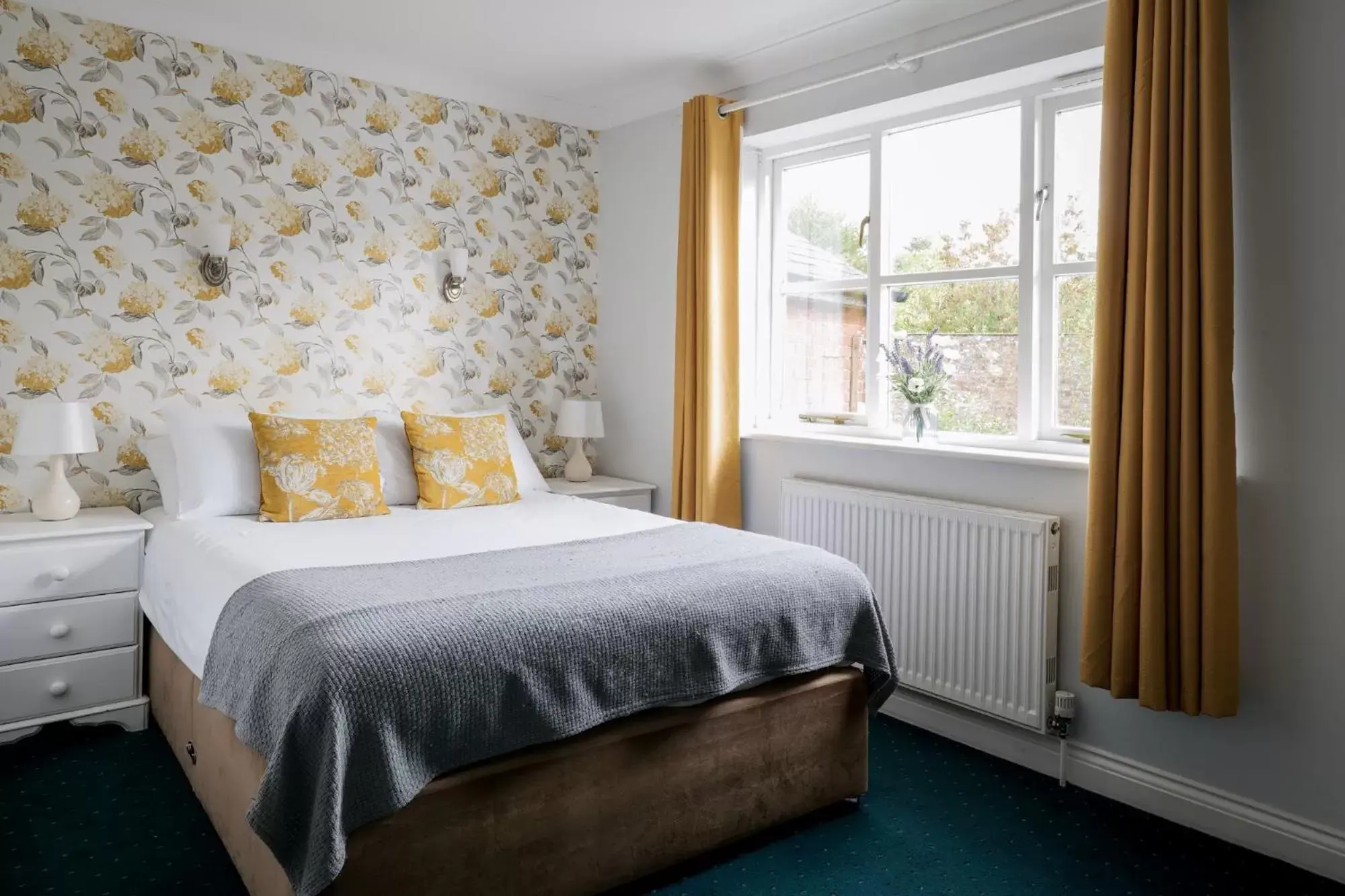 Standard Double Room in The Kings Arms Otterton Standard Double Room in The Kings Arms Otterton