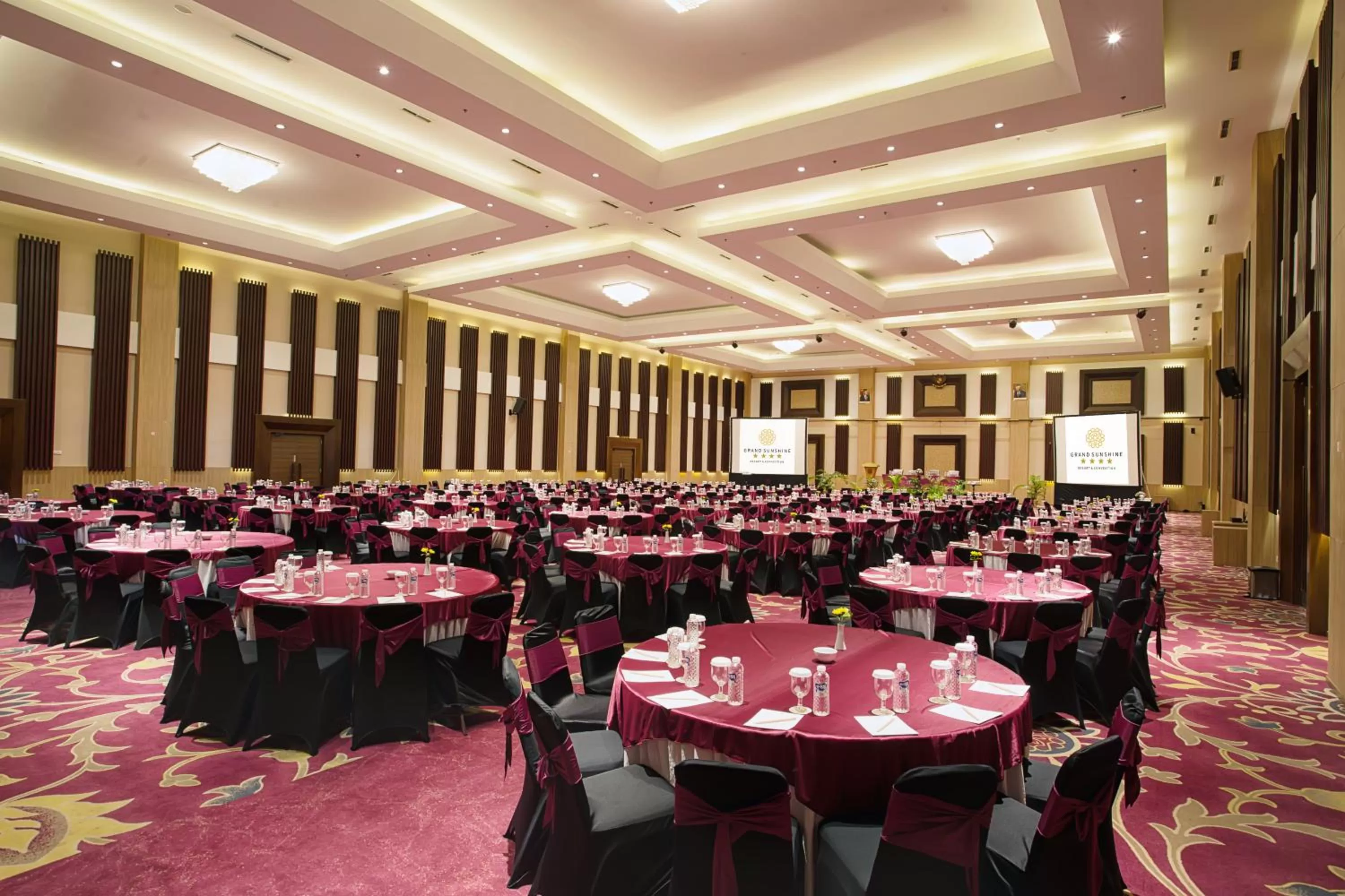 Banquet/Function facilities in Grand Sunshine Resort & Convention
