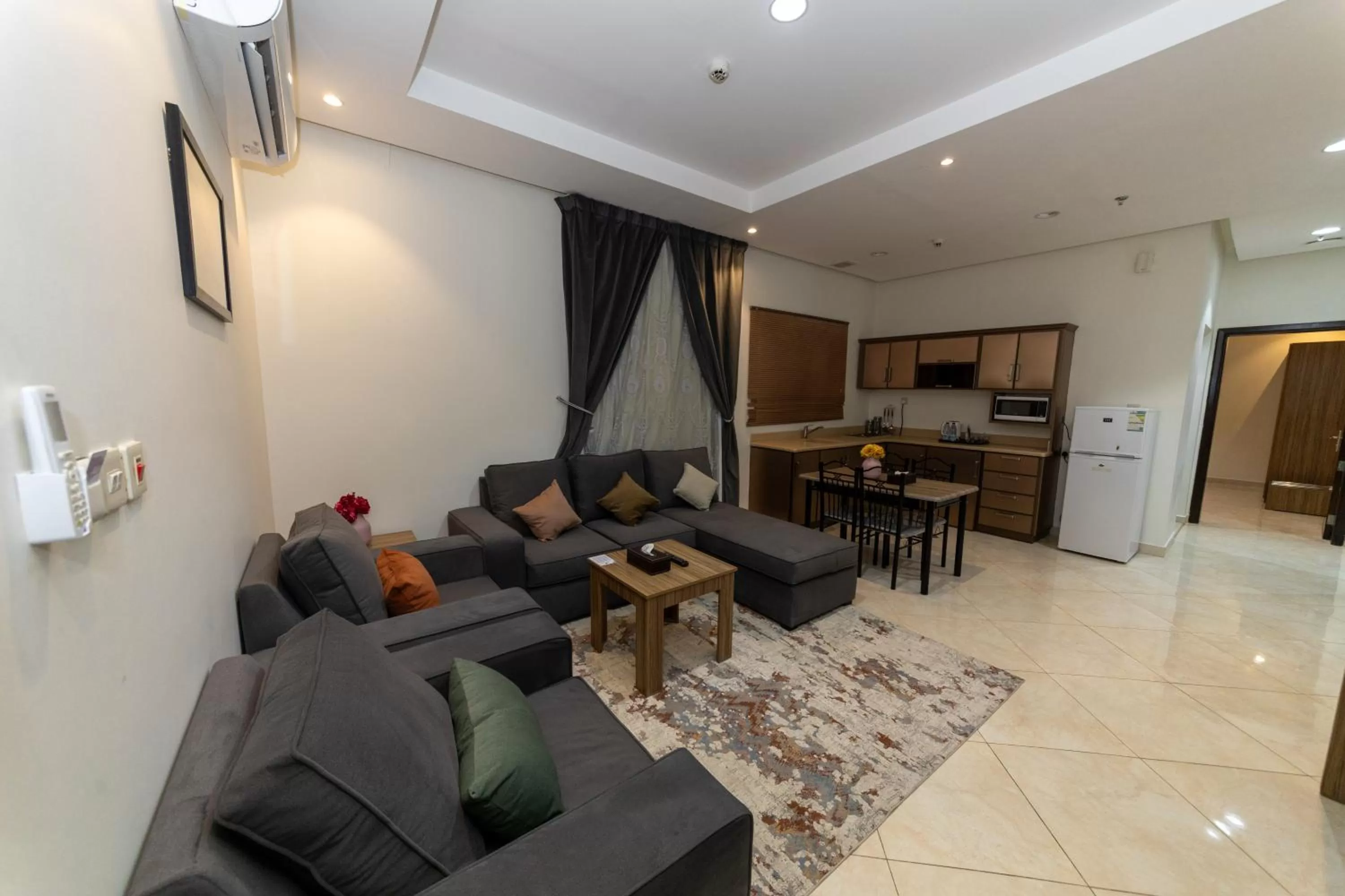 Kitchen or kitchenette in Admire Apart' Hotel