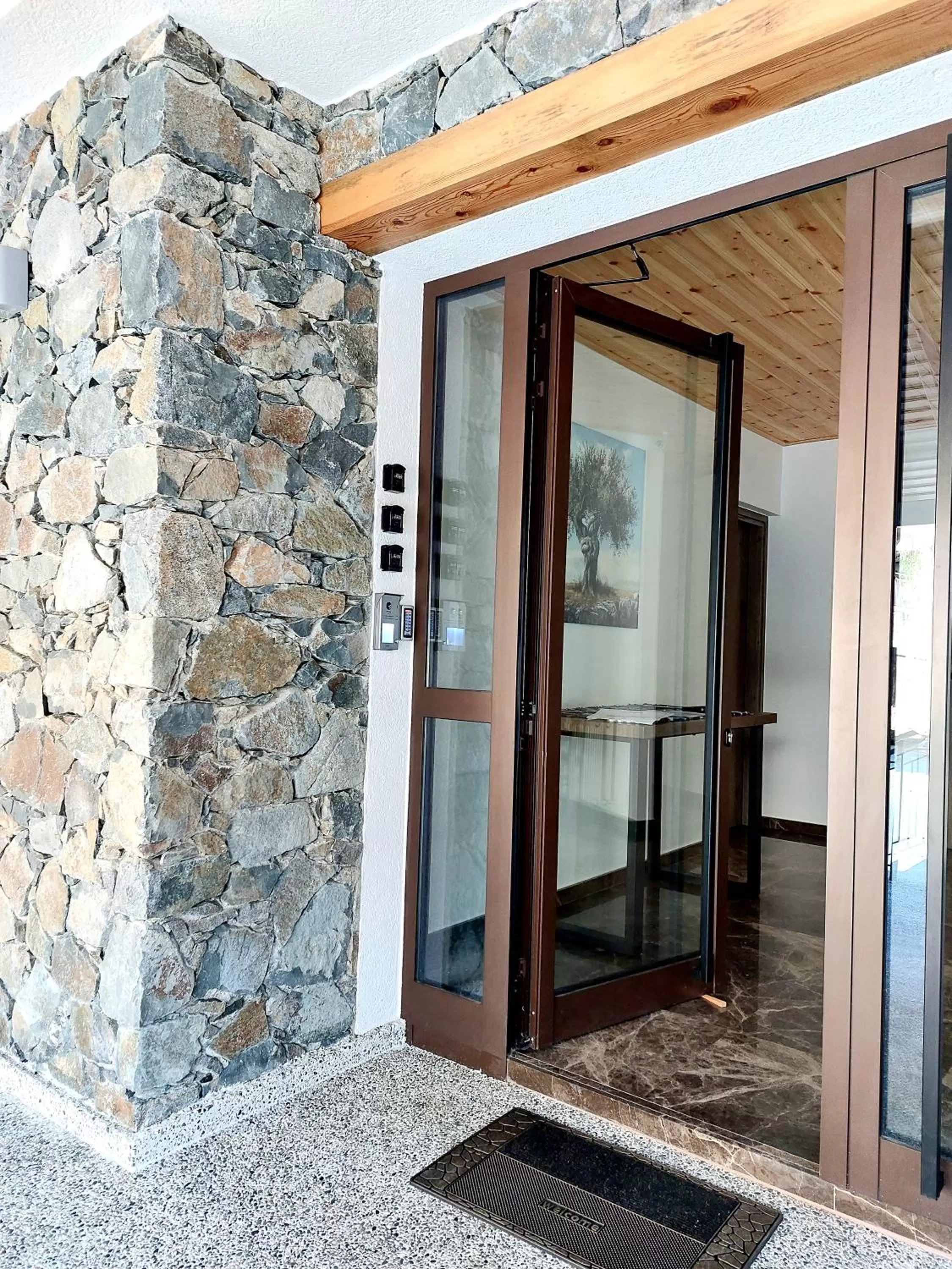 Agros Green Valley Suites