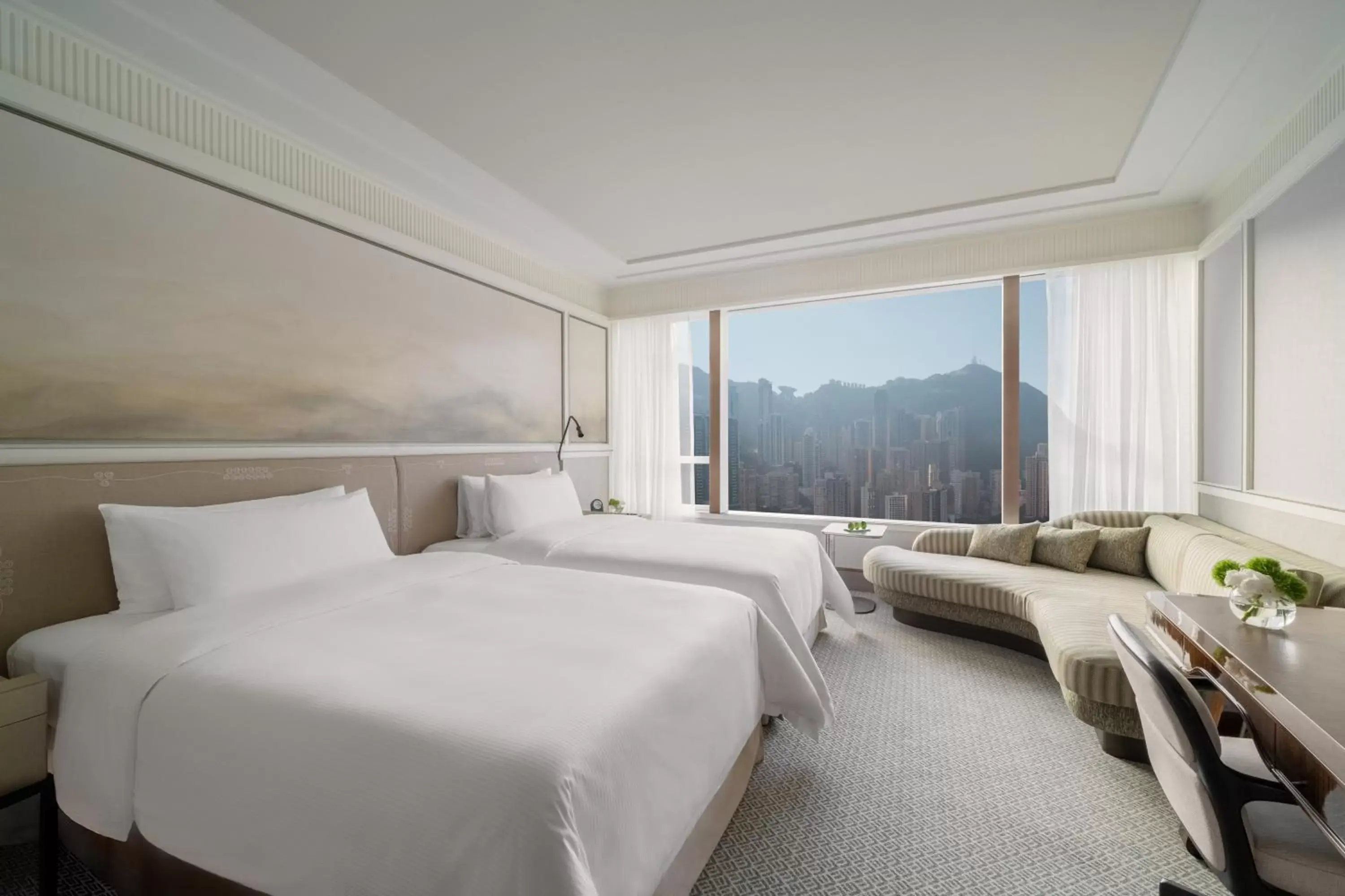 Island Shangri-La Horizon Peak View Twin Room (Newly Renovated) in Island Shangri-La, Hong Kong Island Shangri-La Horizon Peak View Twin Room (Newly Renovated) in Island Shangri-La, Hong Kong