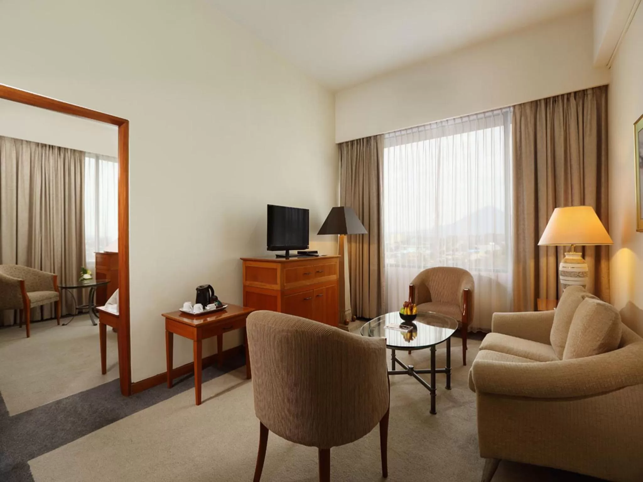 TV and multimedia in Aryaduta Manado