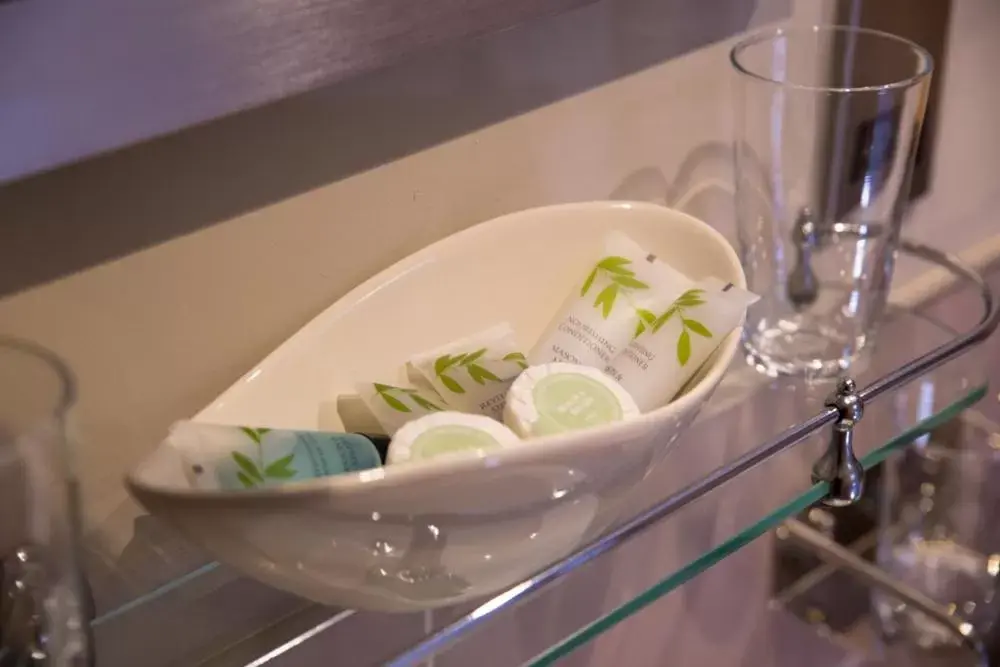 Standard Double Room in George & Dragon, Conwy Standard Double Room in George & Dragon, Conwy