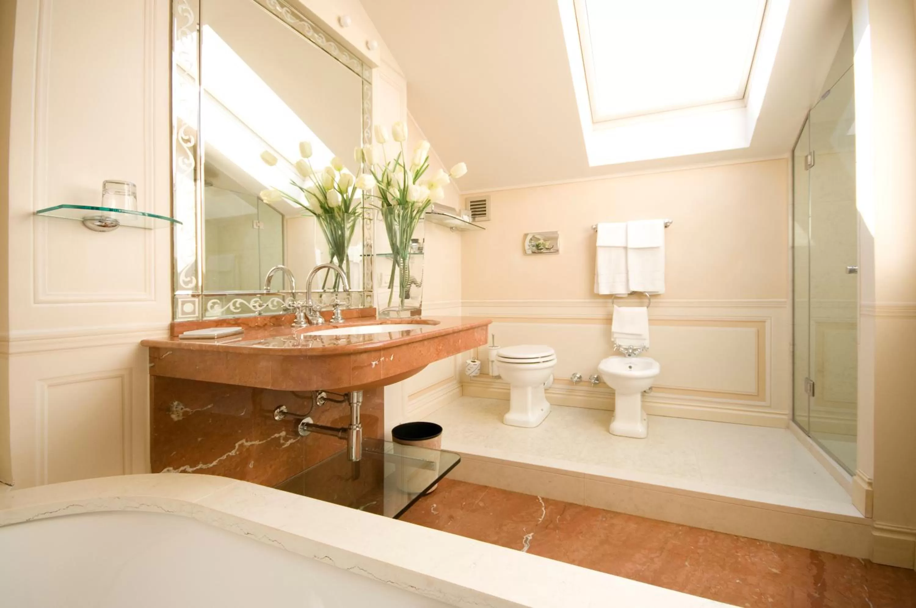 Bathroom in Albergo Terminus