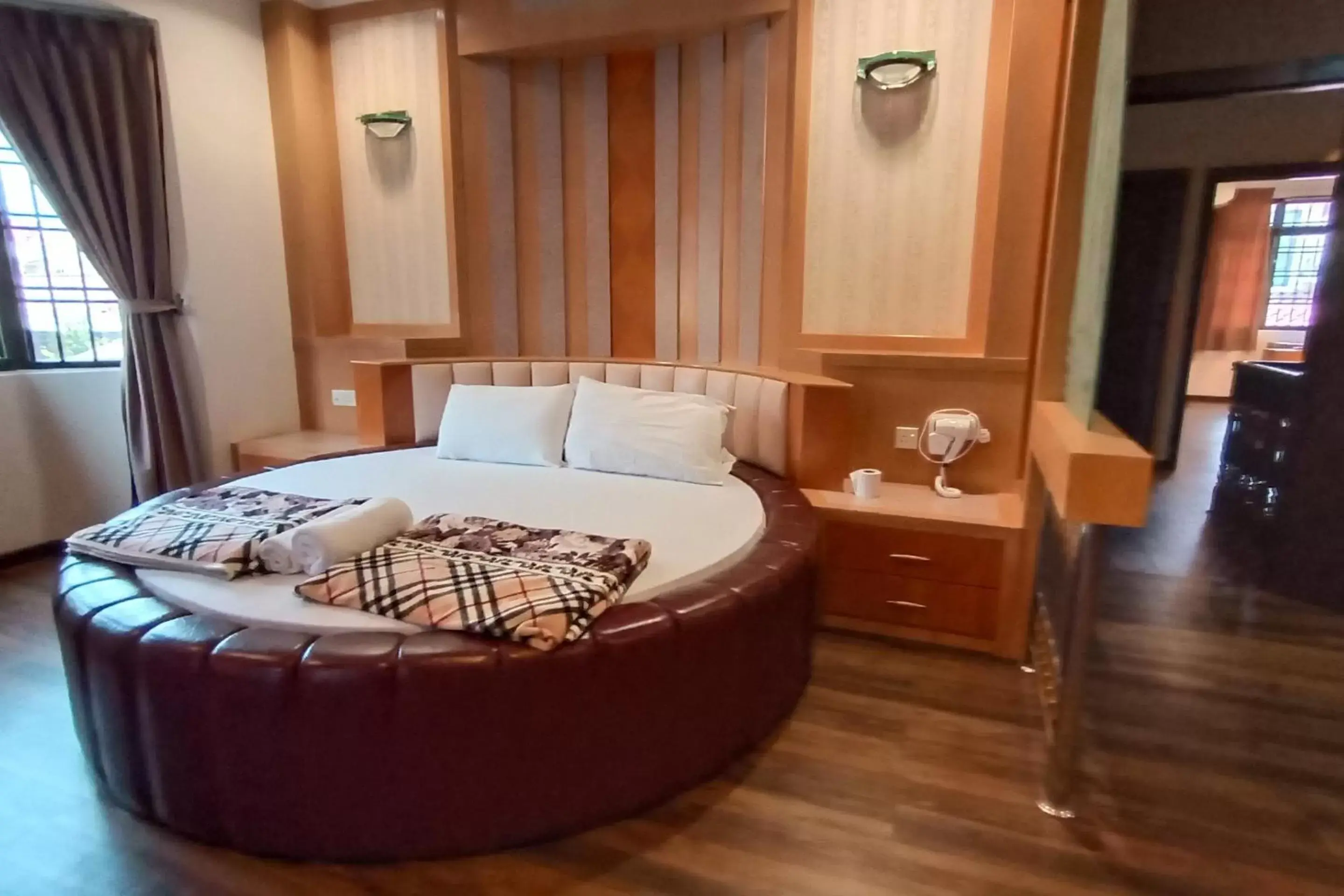 Deluxe King Room in Homestay Muar Deluxe King Room in Homestay Muar