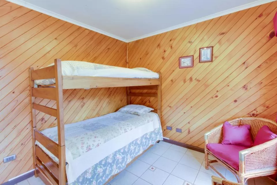 Bunk Bed in Apart Hotel Blumenau