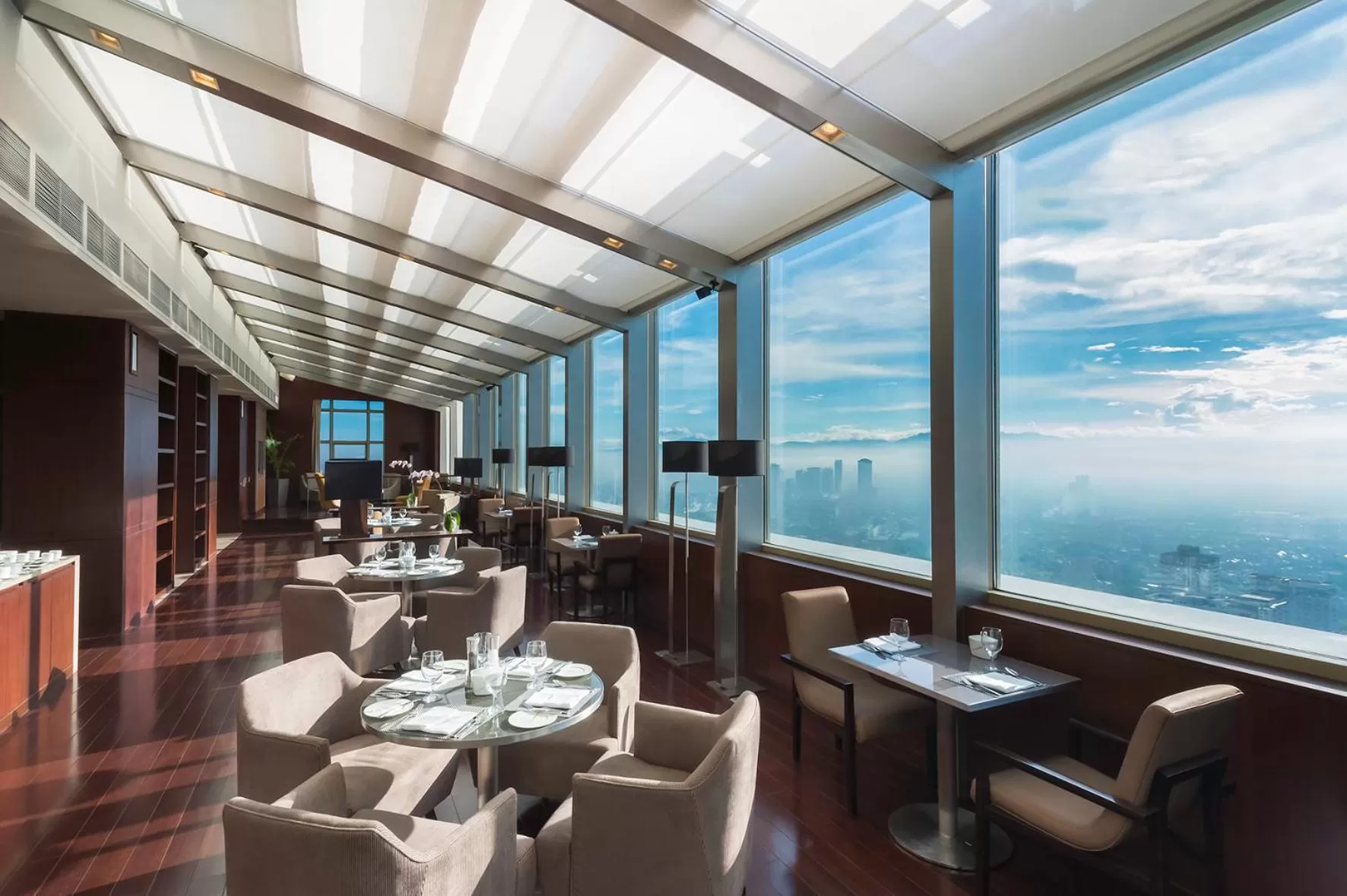 Seating area in Marco Polo Ortigas Manila