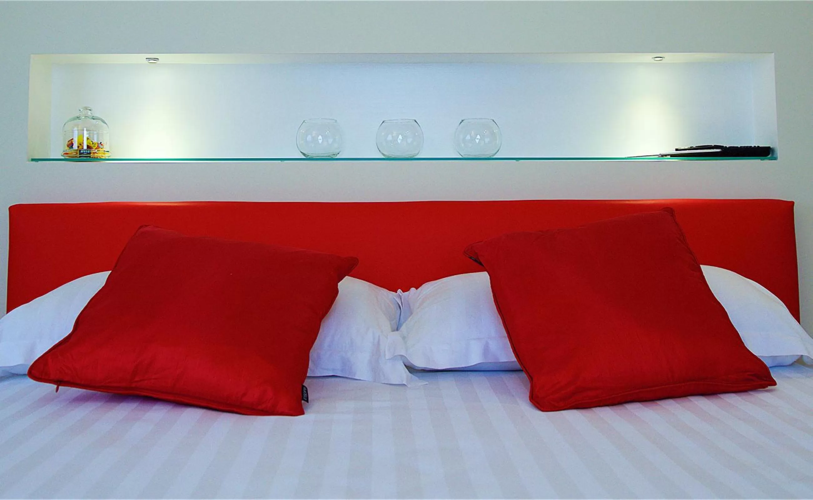 Decorative detail, Bed in Il Giardino Segreto