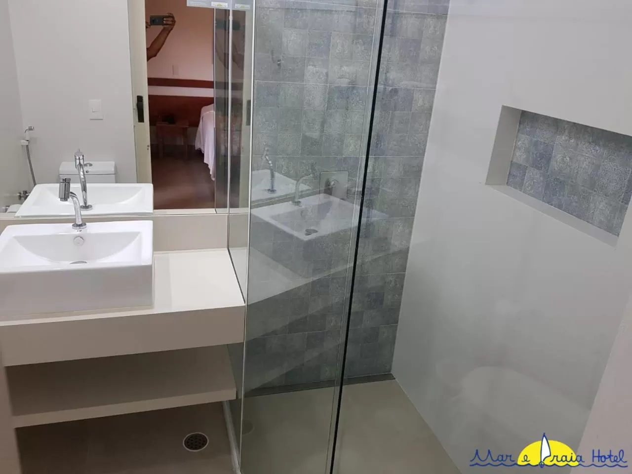 Toilet in Mar e Praia Hotel