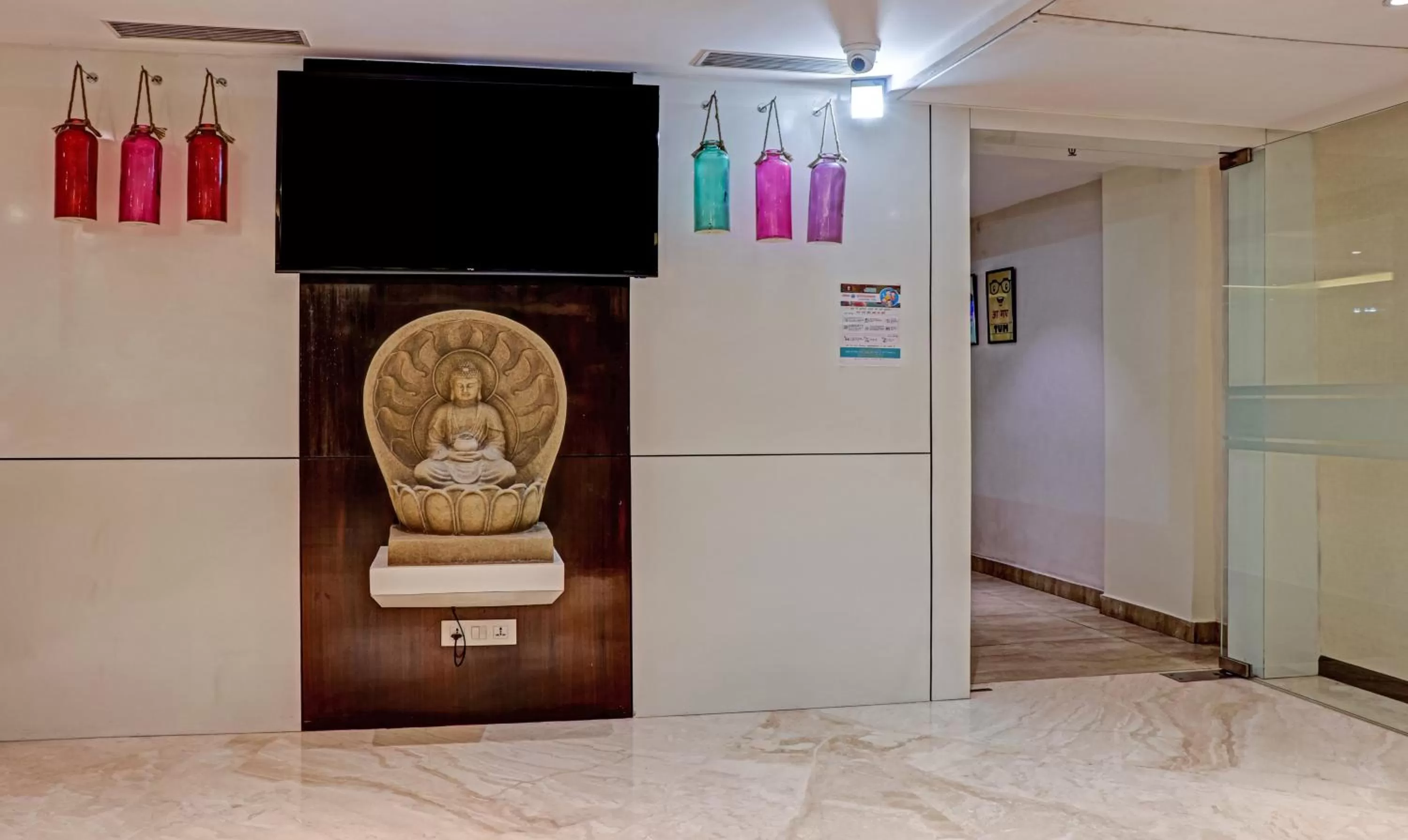 Lobby or reception in The Onyx Hotel