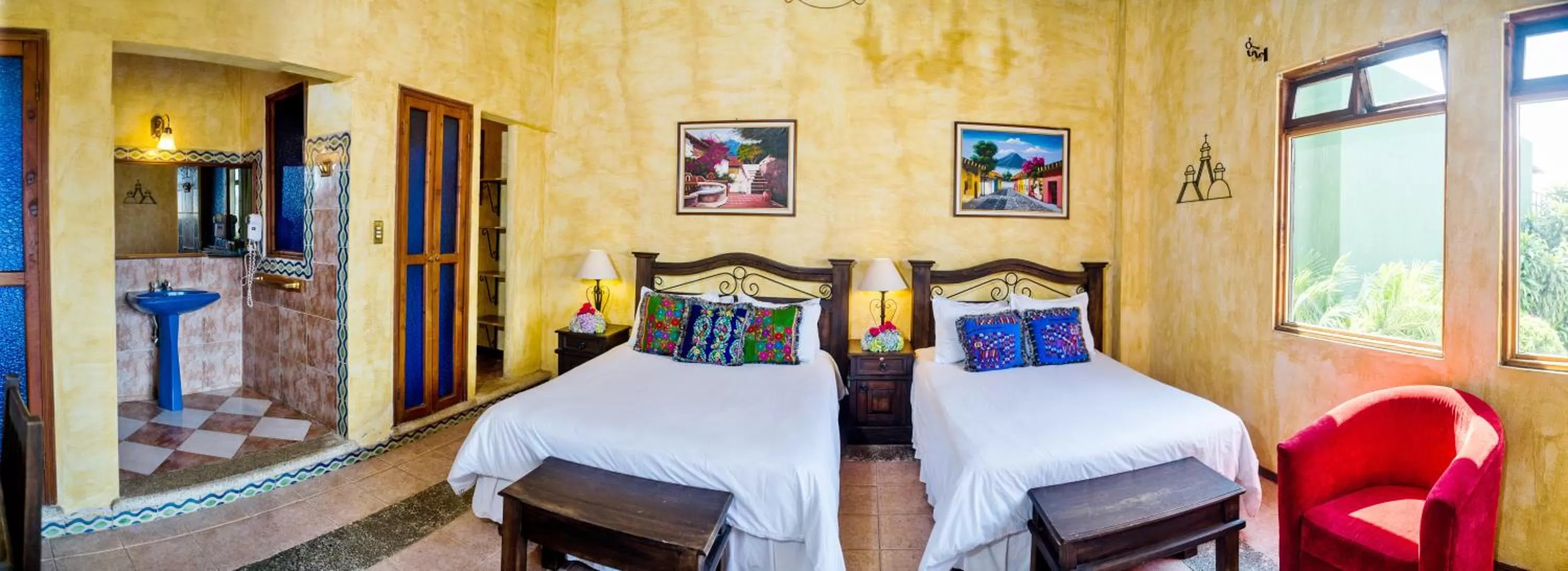 Photo of the whole room, Bed in Hotel Casa del Parque by AHS