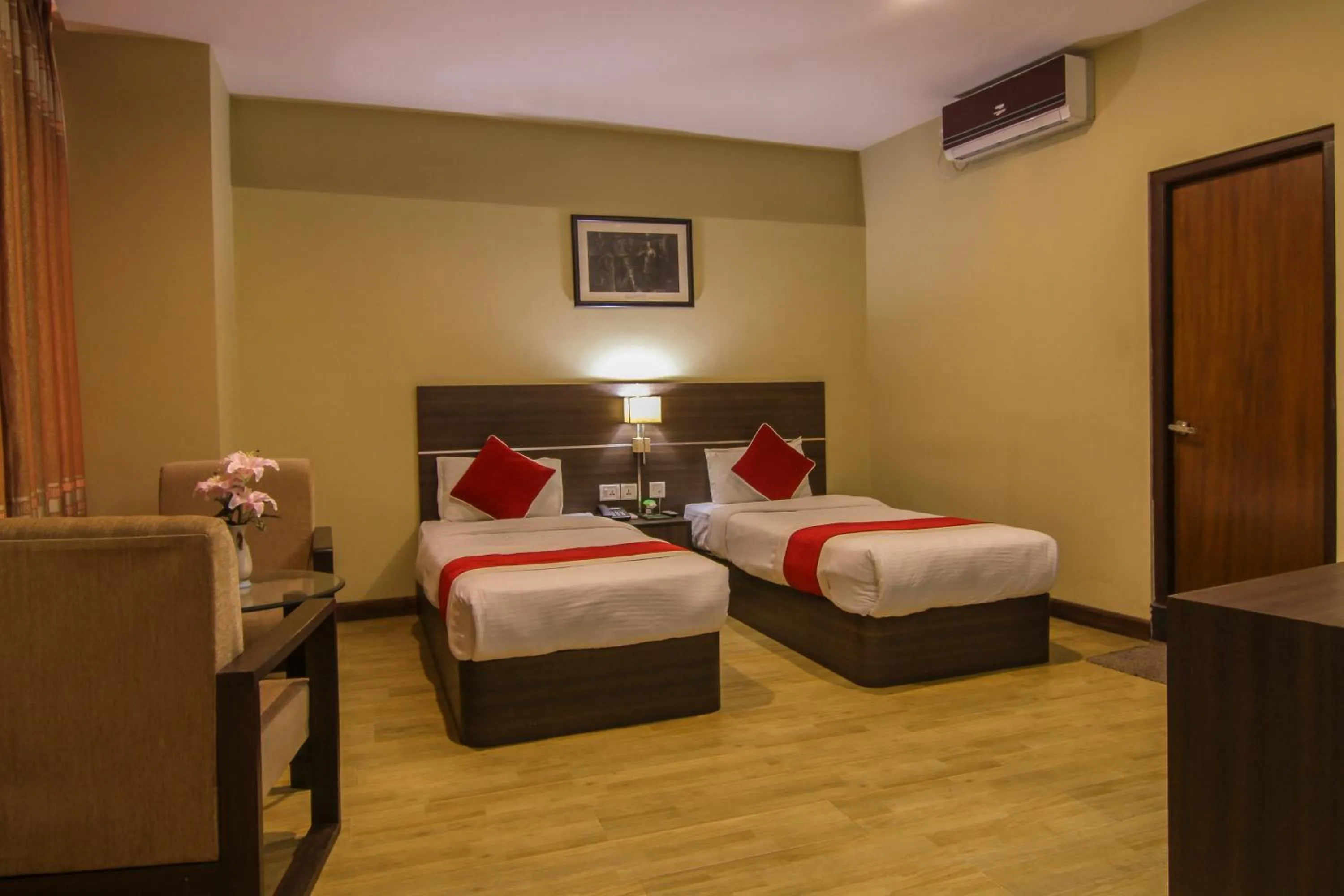 Bedroom, Bed in Hotel Regal Airport