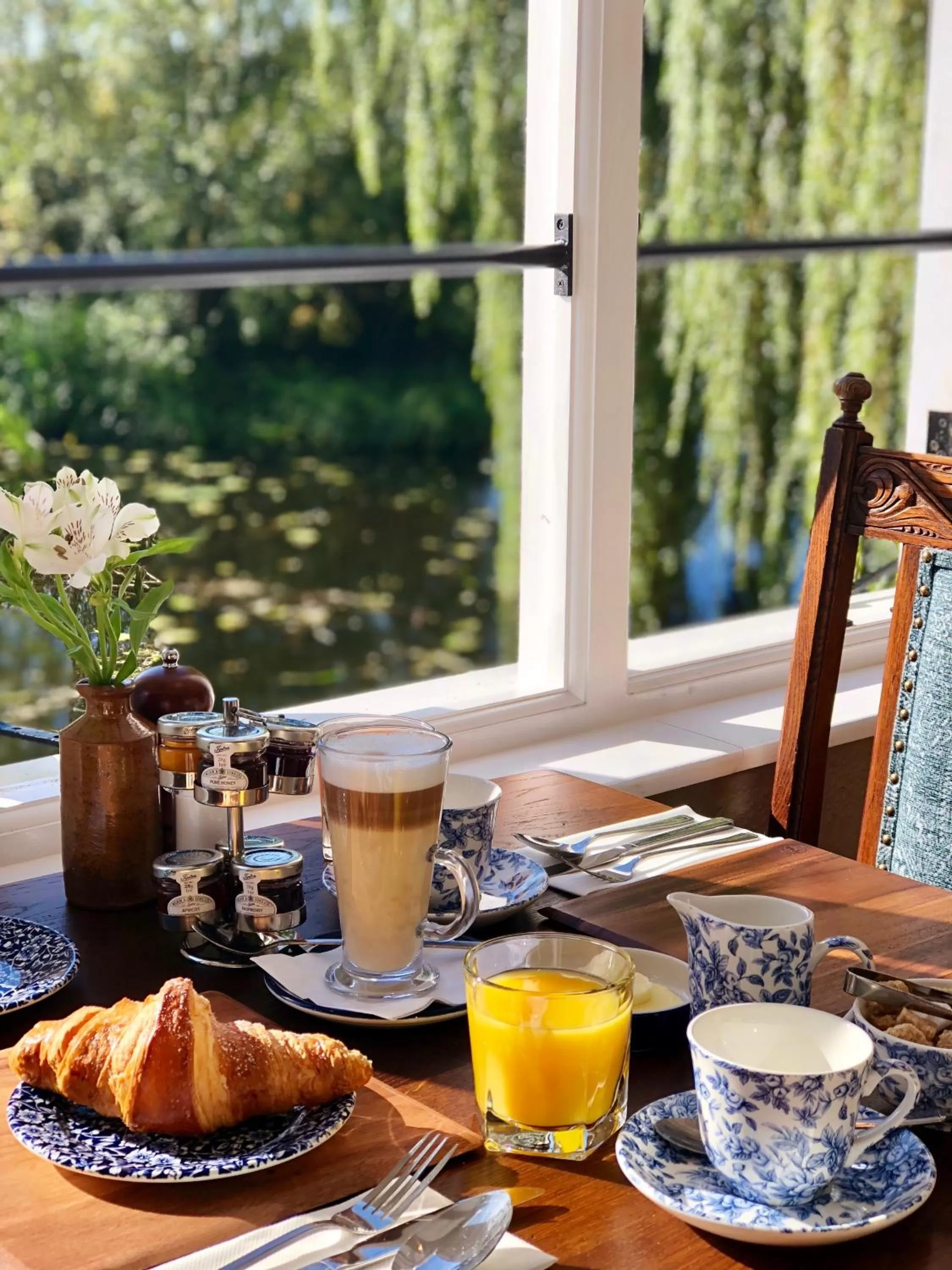 Continental breakfast in Arrow Mill- Brunning and Price