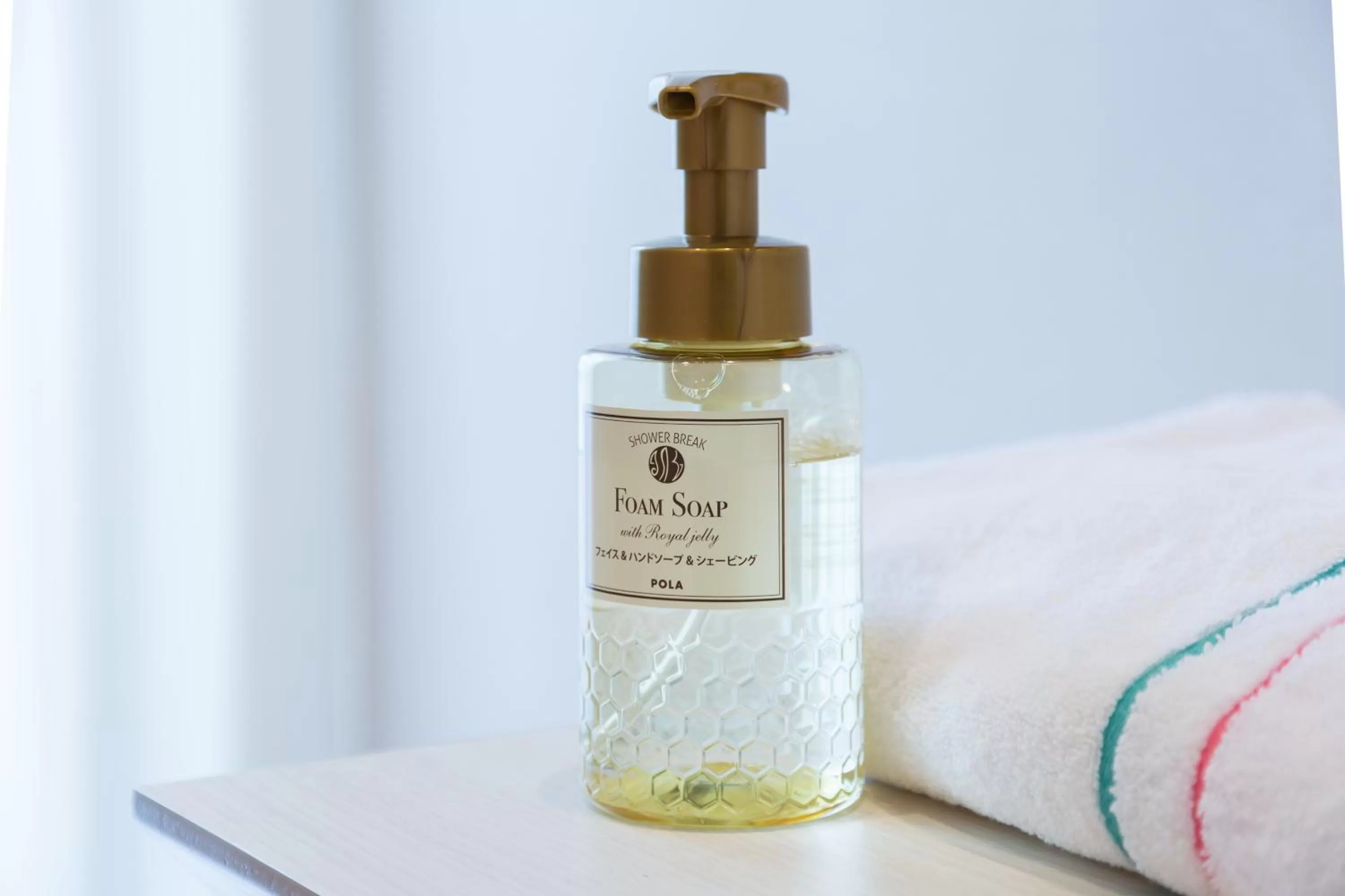 Photo of the whole room in SARASA HOTEL Shin-Osaka