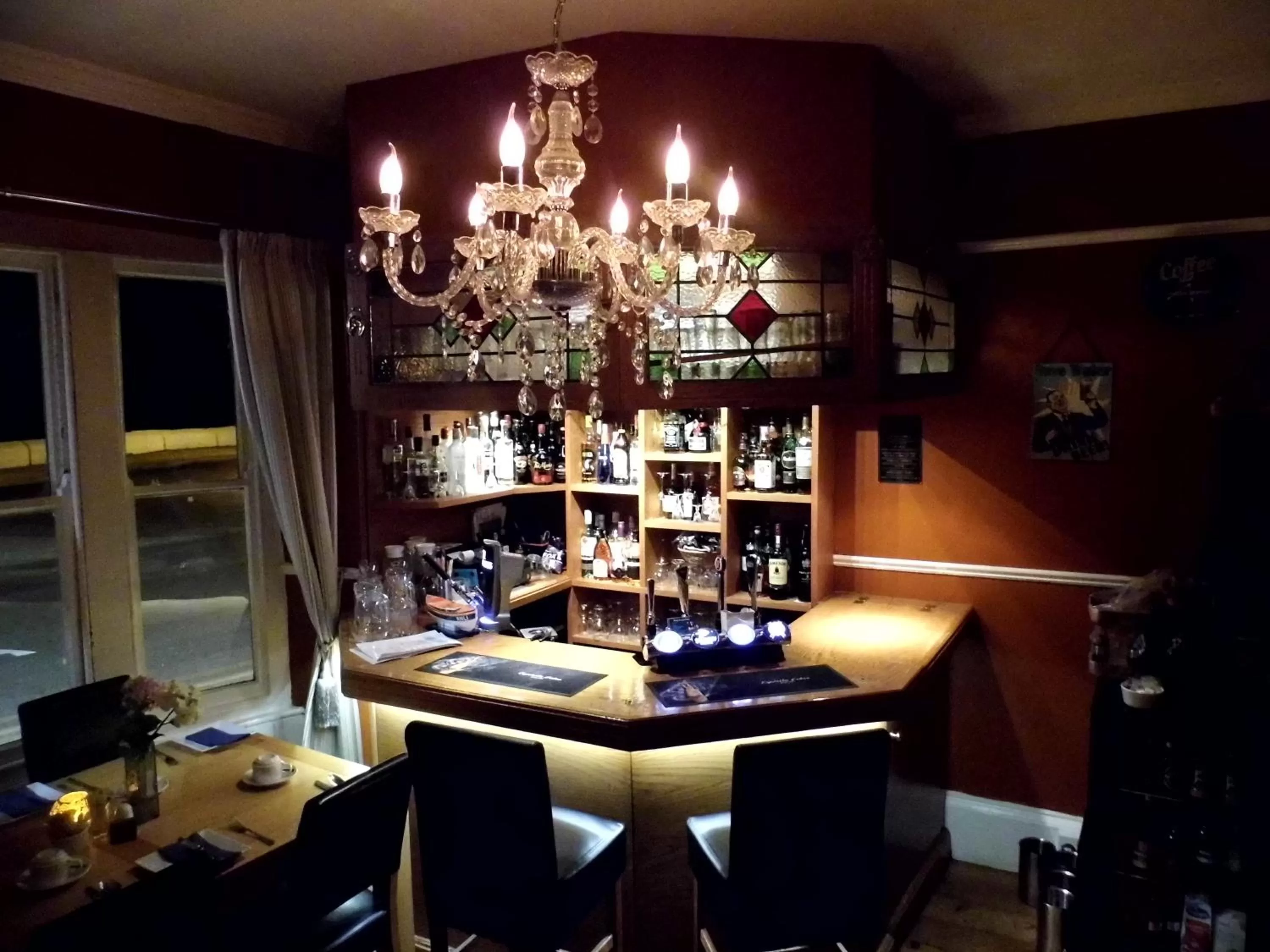 Alcoholic drinks in Waterfront Hotel