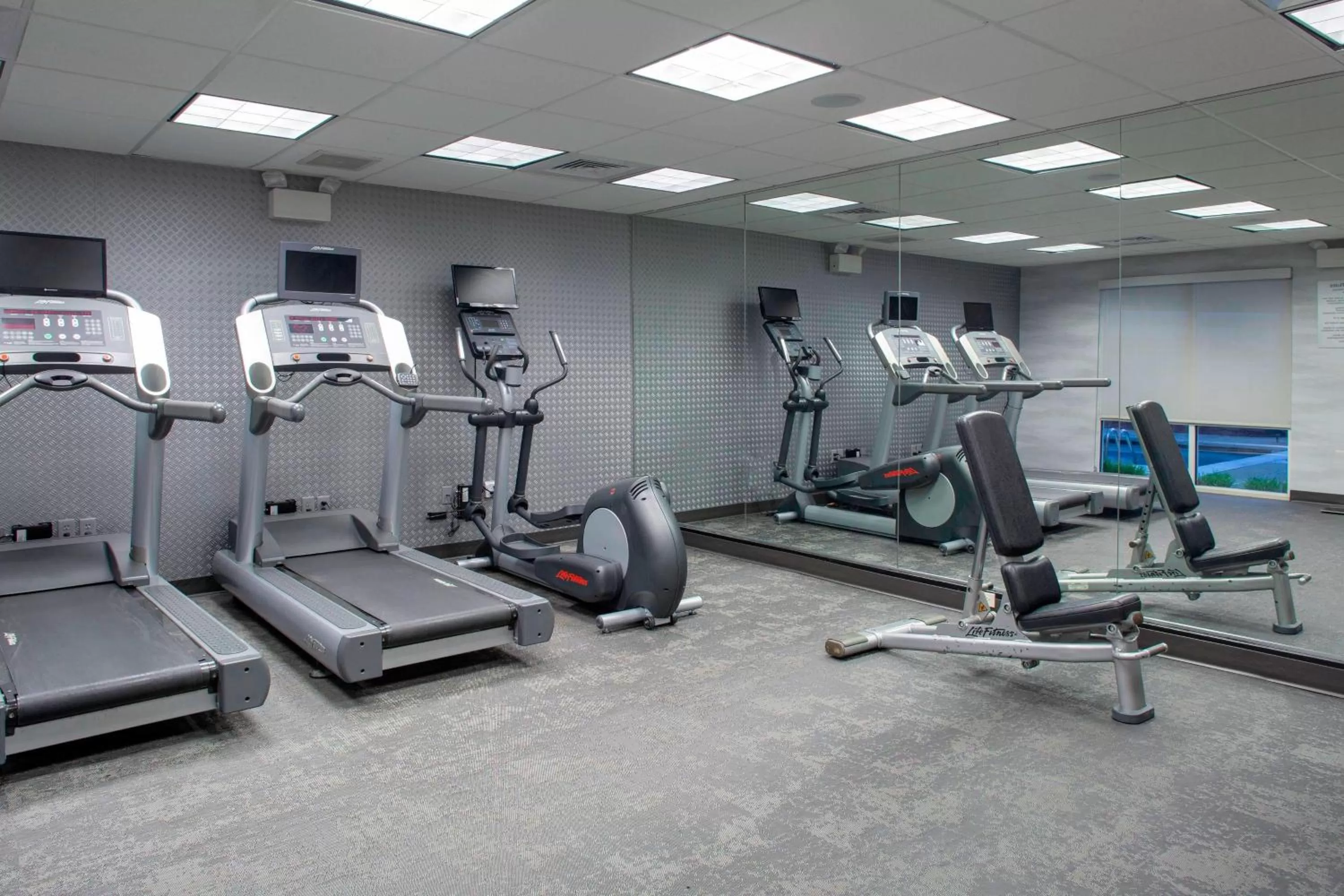 Fitness centre/facilities in Fairfield Inn and Suites by Marriott Gadsden
