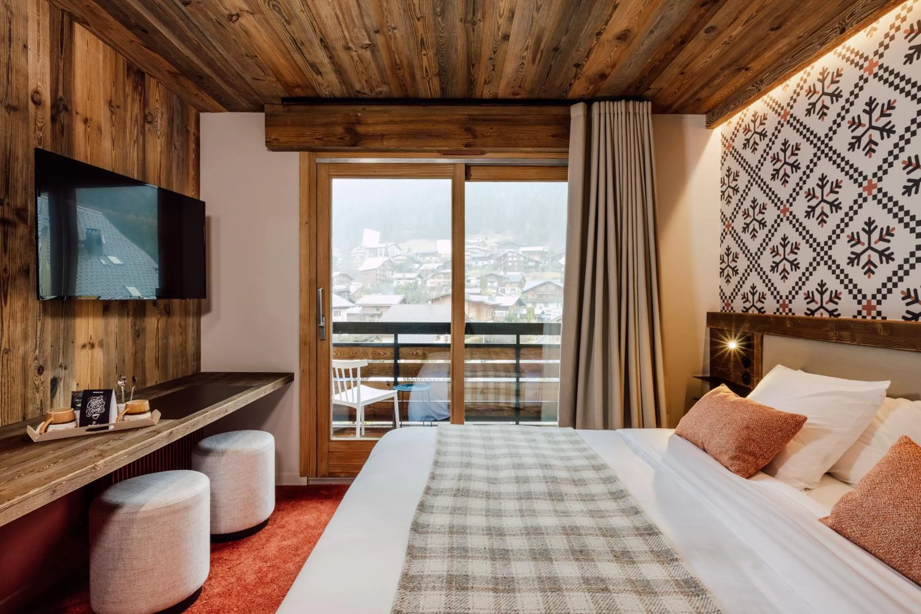 Photo of the whole room, Bed in Hôtel Névé