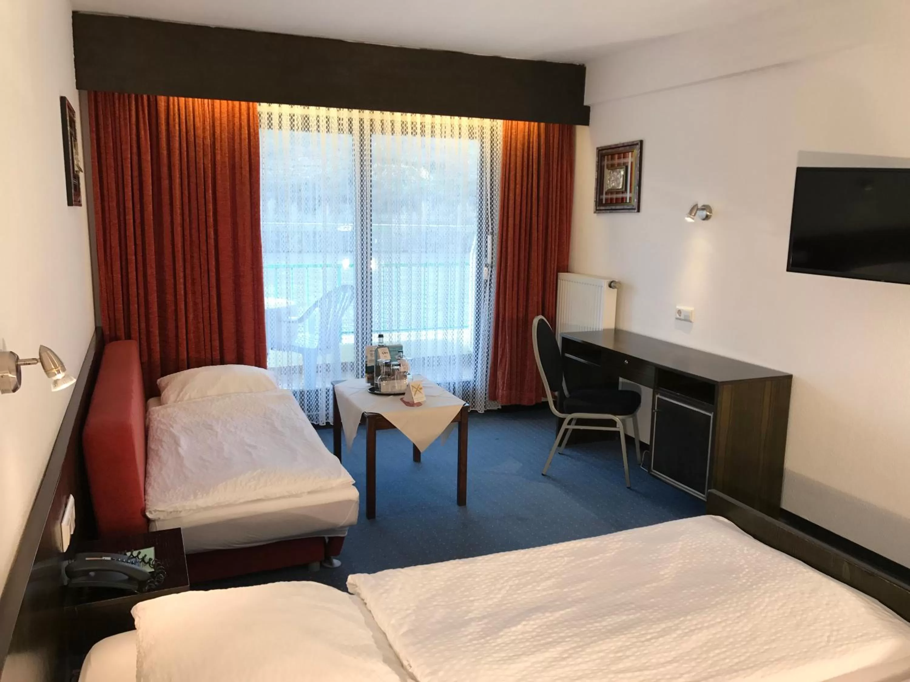 Photo of the whole room, Bed in Hotel Rheinlust