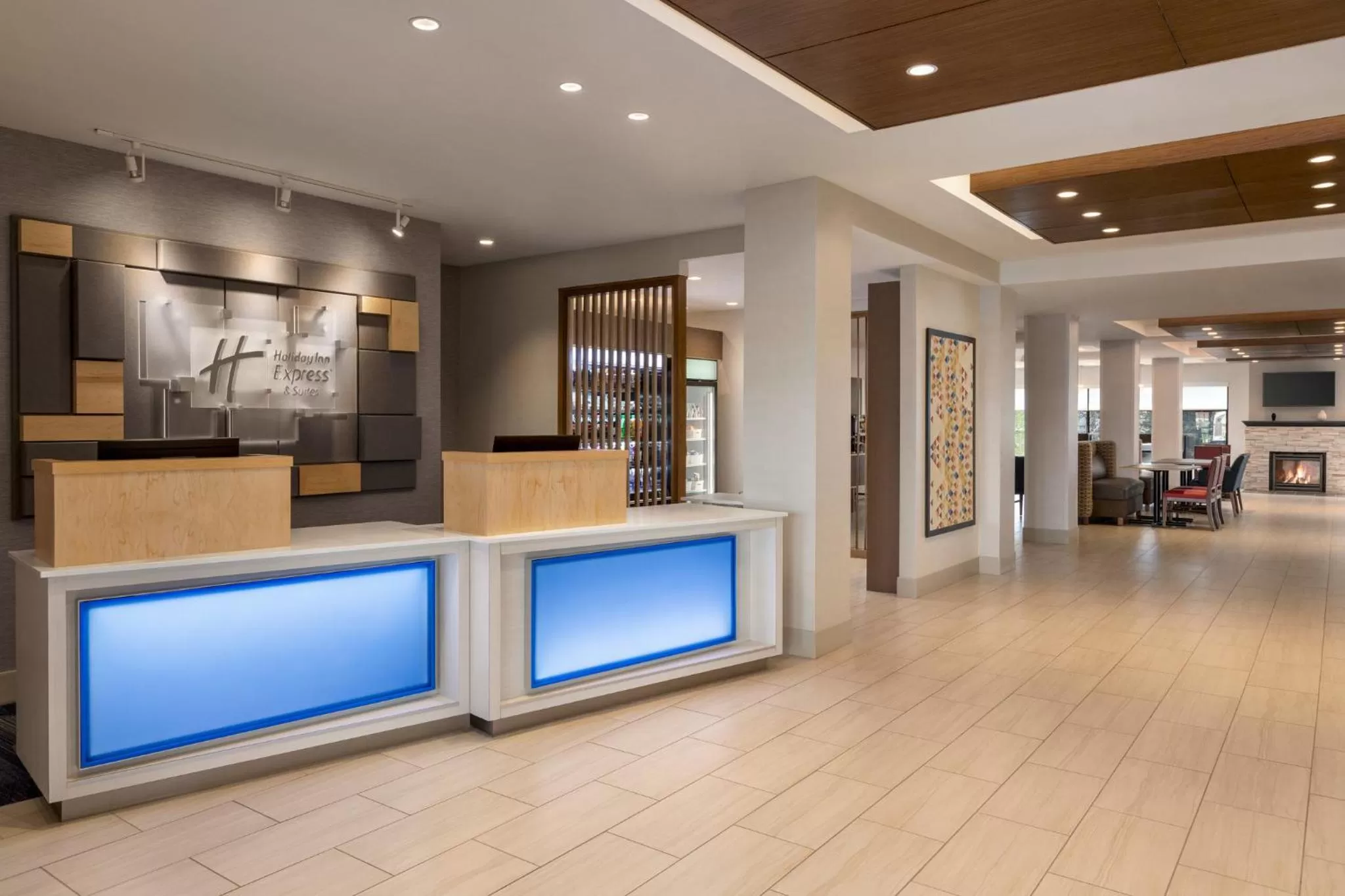 Lobby or reception in Holiday Inn Express & Suites Denver Airport by IHG