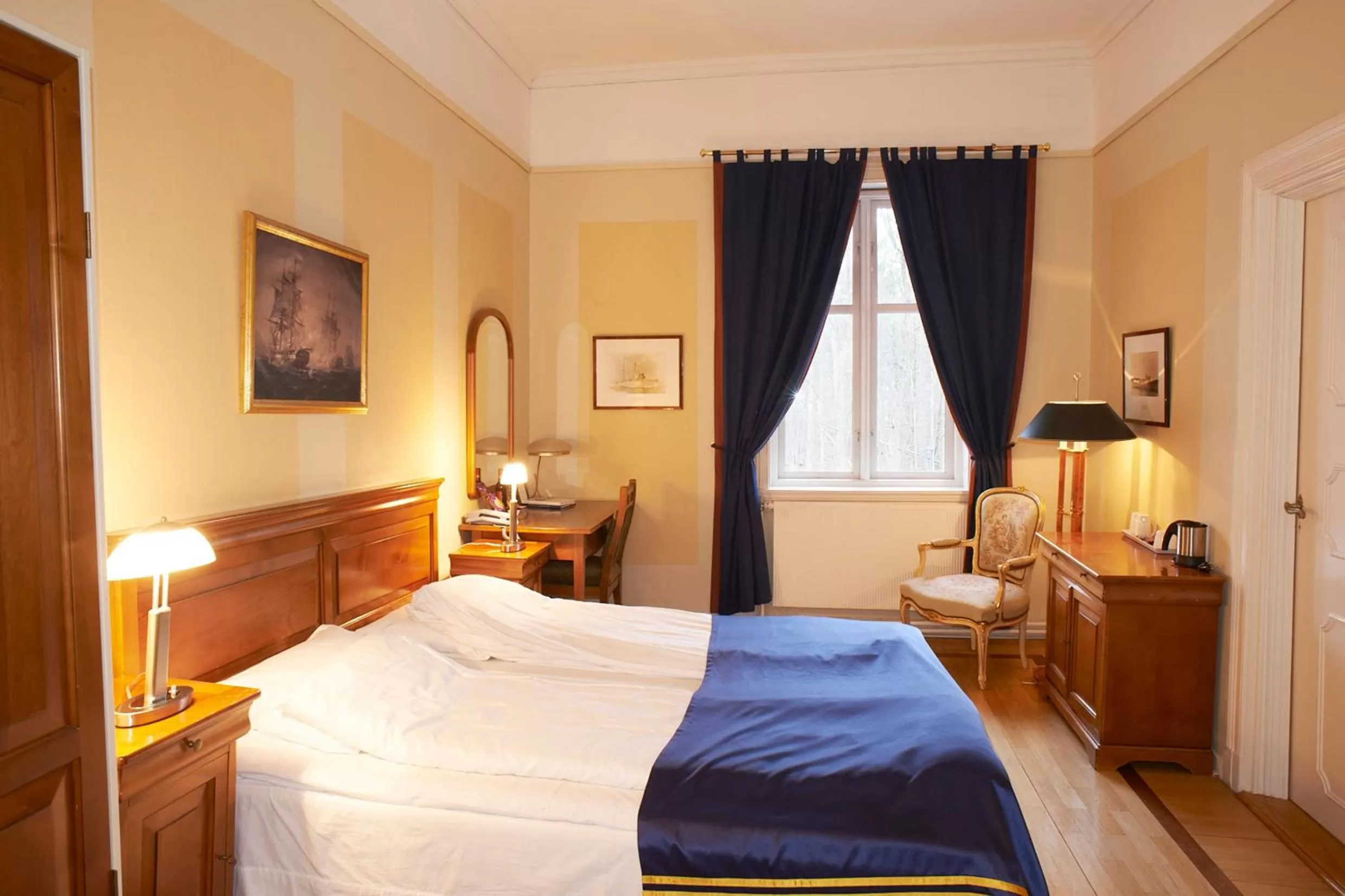 Bed in Sjømilitære Samfund