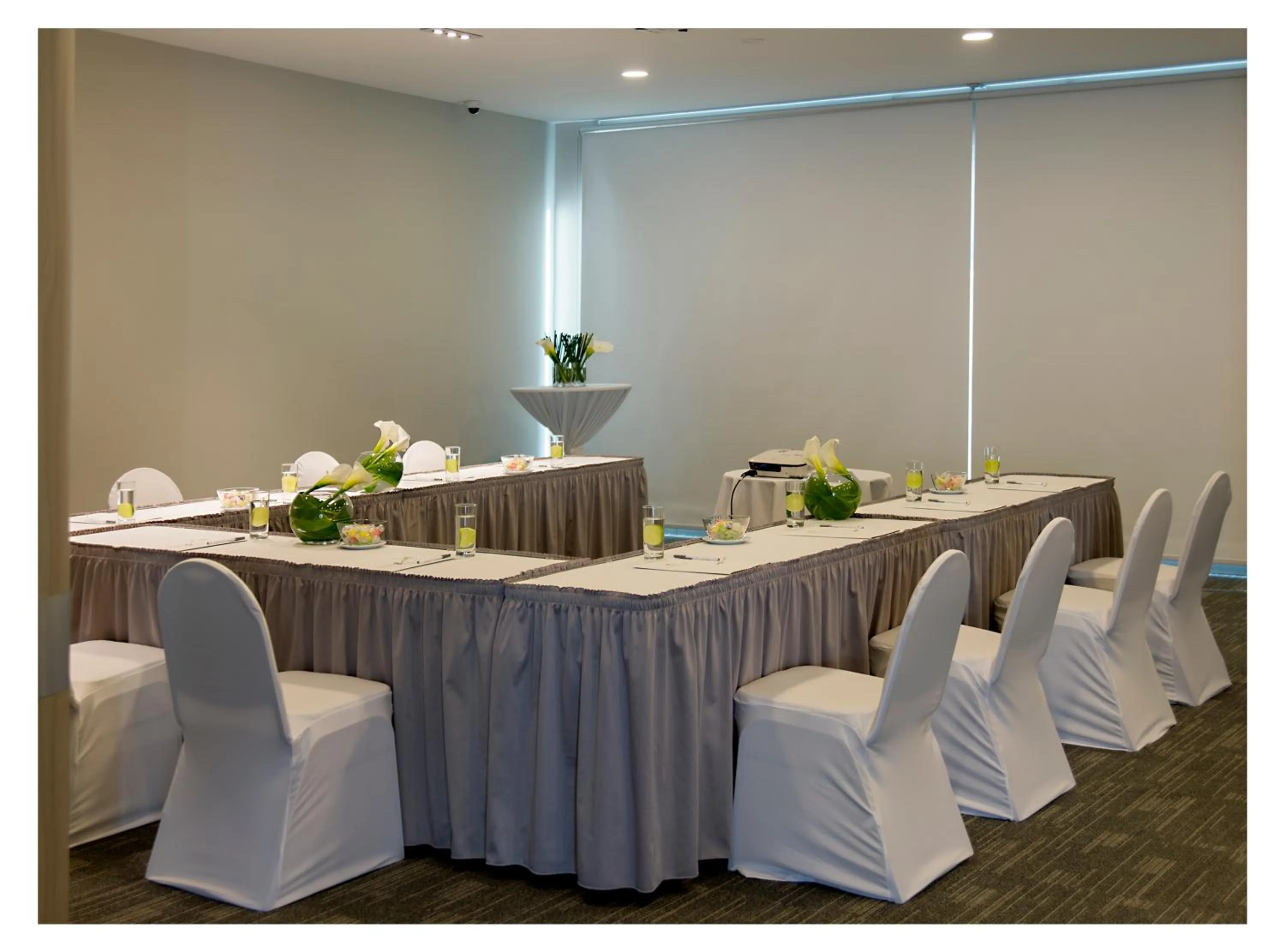 Meeting/conference room in Casa Grande Suites