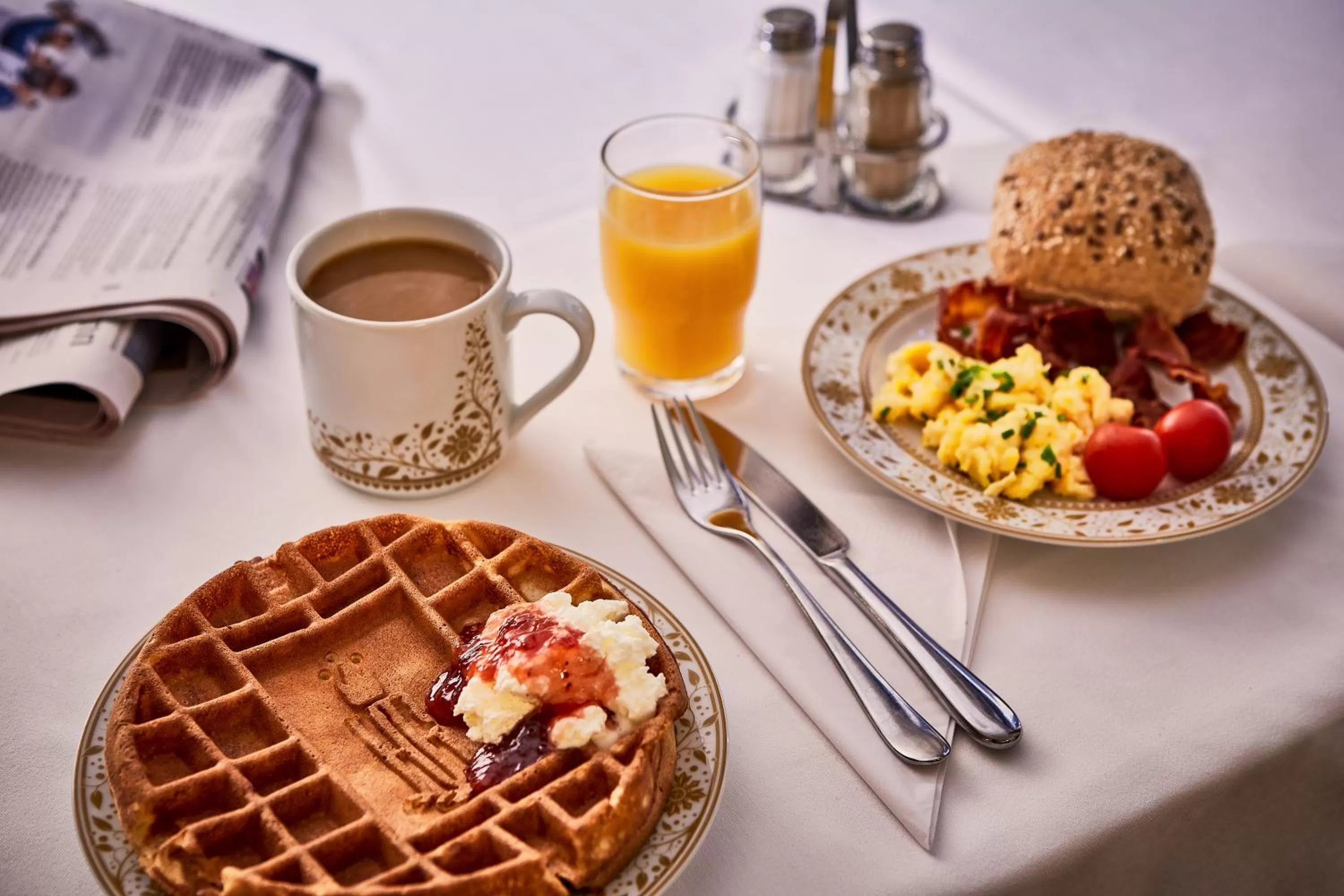 Buffet breakfast in Hotel Royal