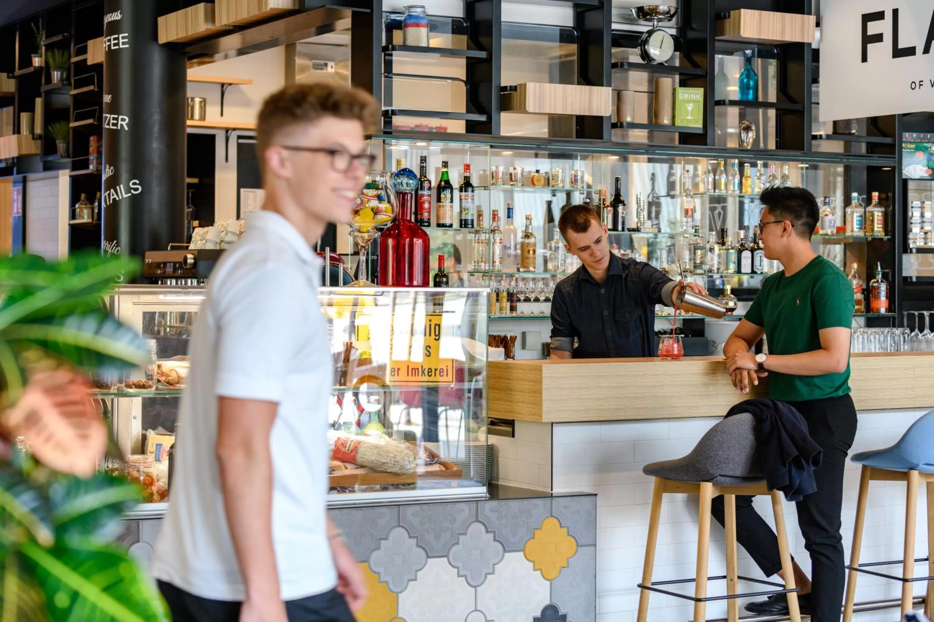 Lounge or bar in Novotel Wien Hauptbahnhof