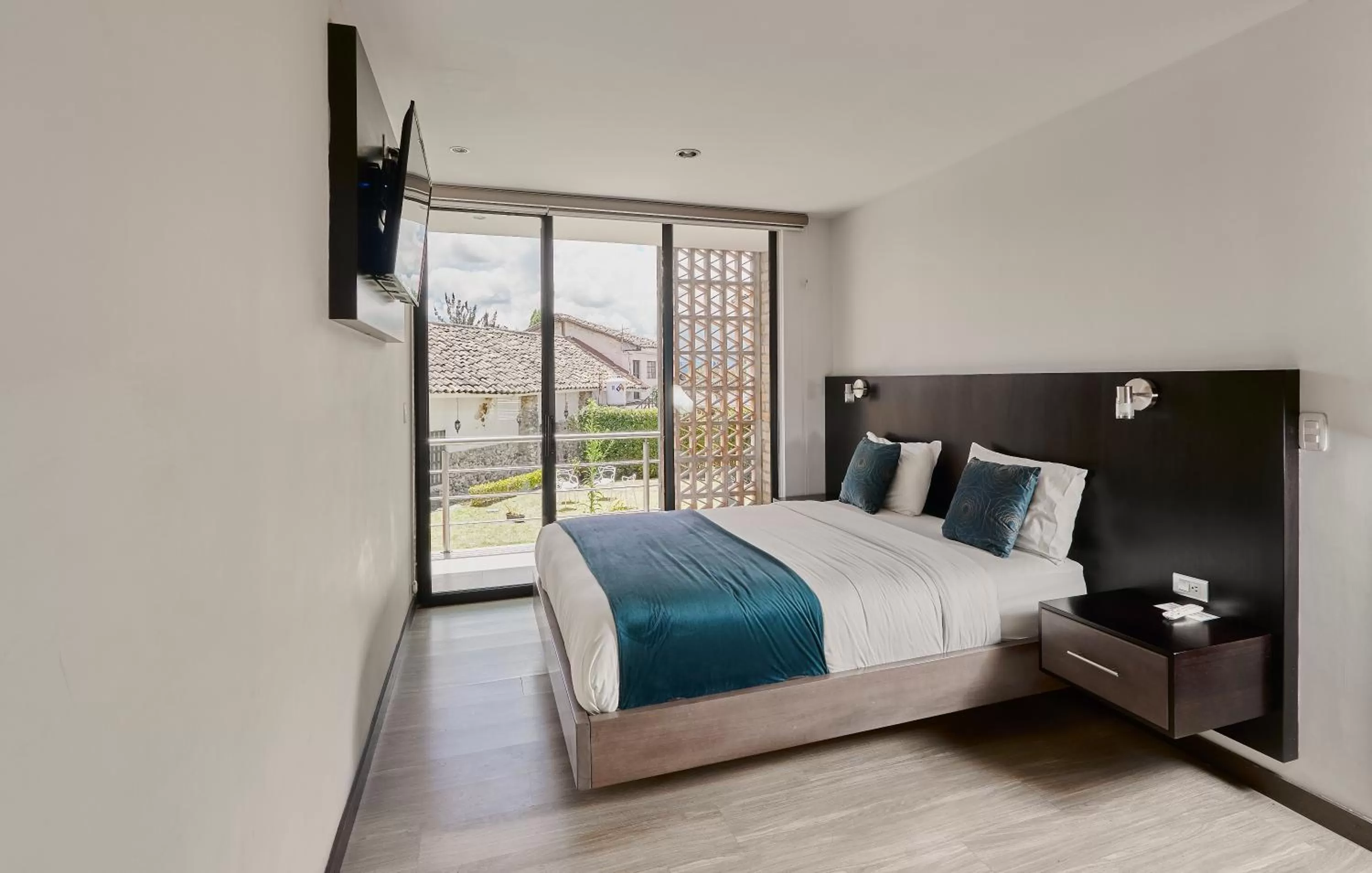 Bed in Hotel & Suites en Cuenca, Venue Batán