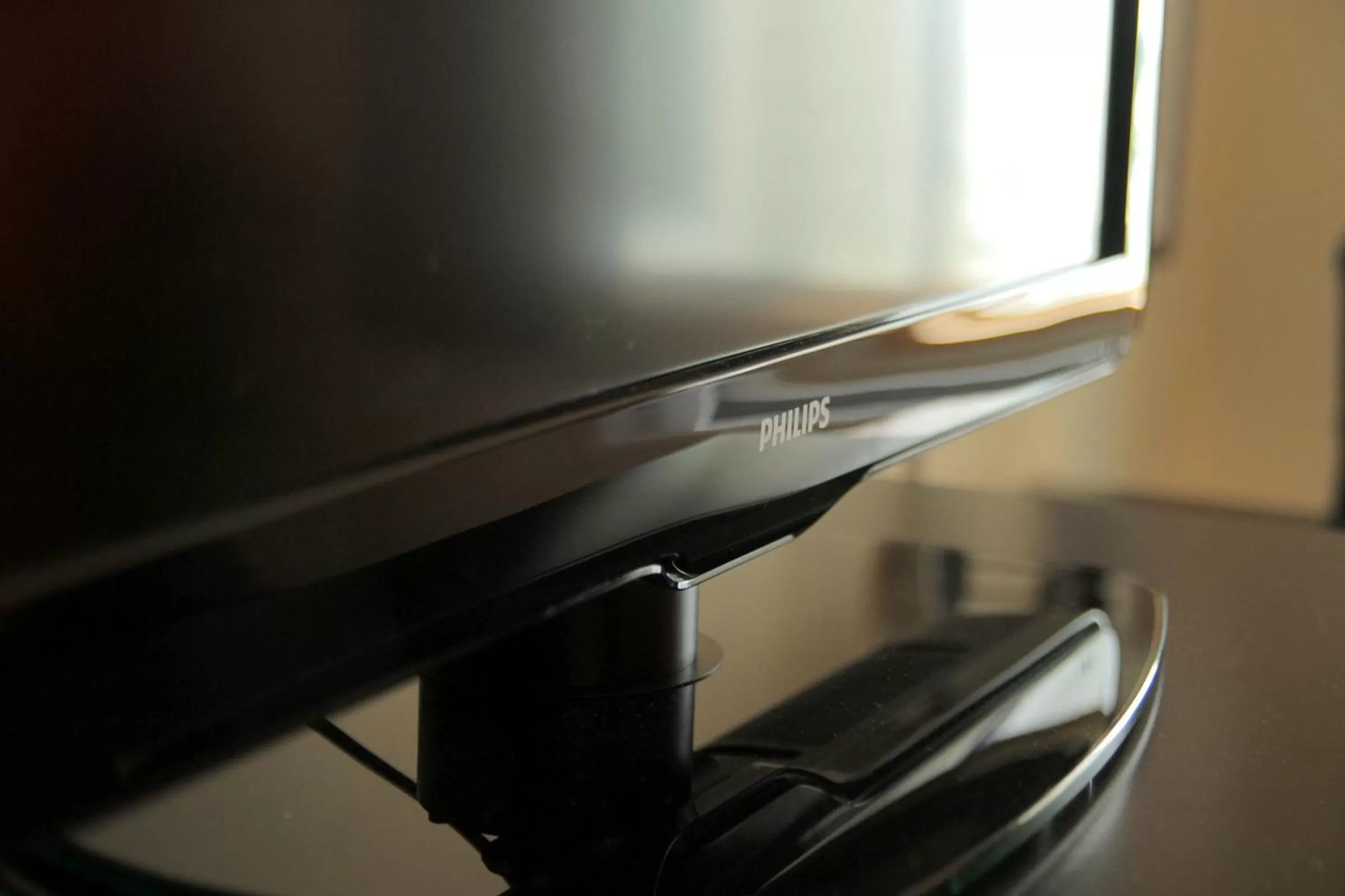 TV and multimedia in AmericInn by Wyndham Fort Pierre Conference Center