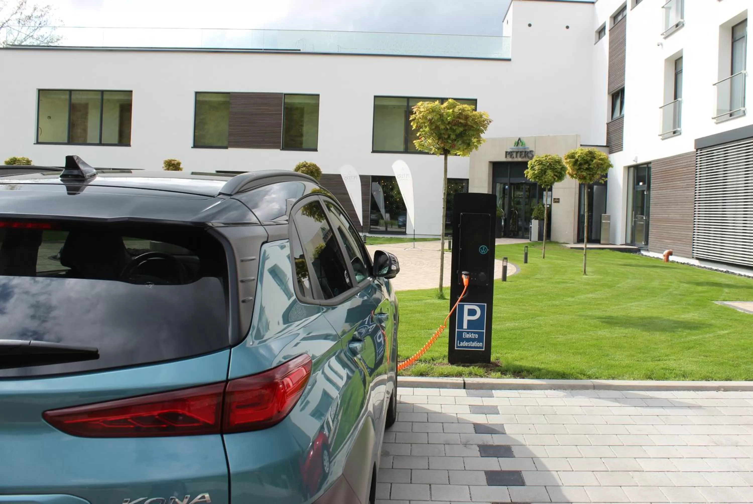 Parking in PETERS Hotel & Spa